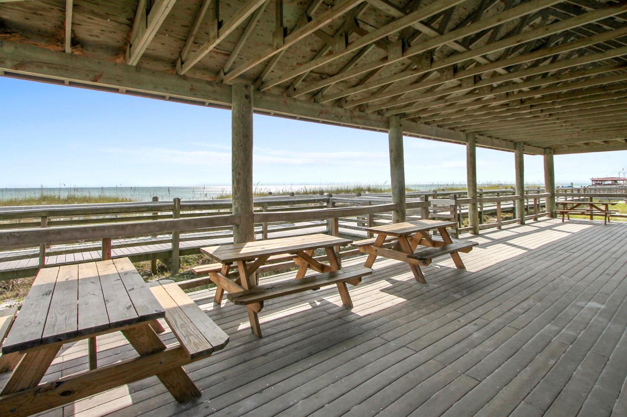 Five O'clock Somewhere At Destiny East Holiday home Destin