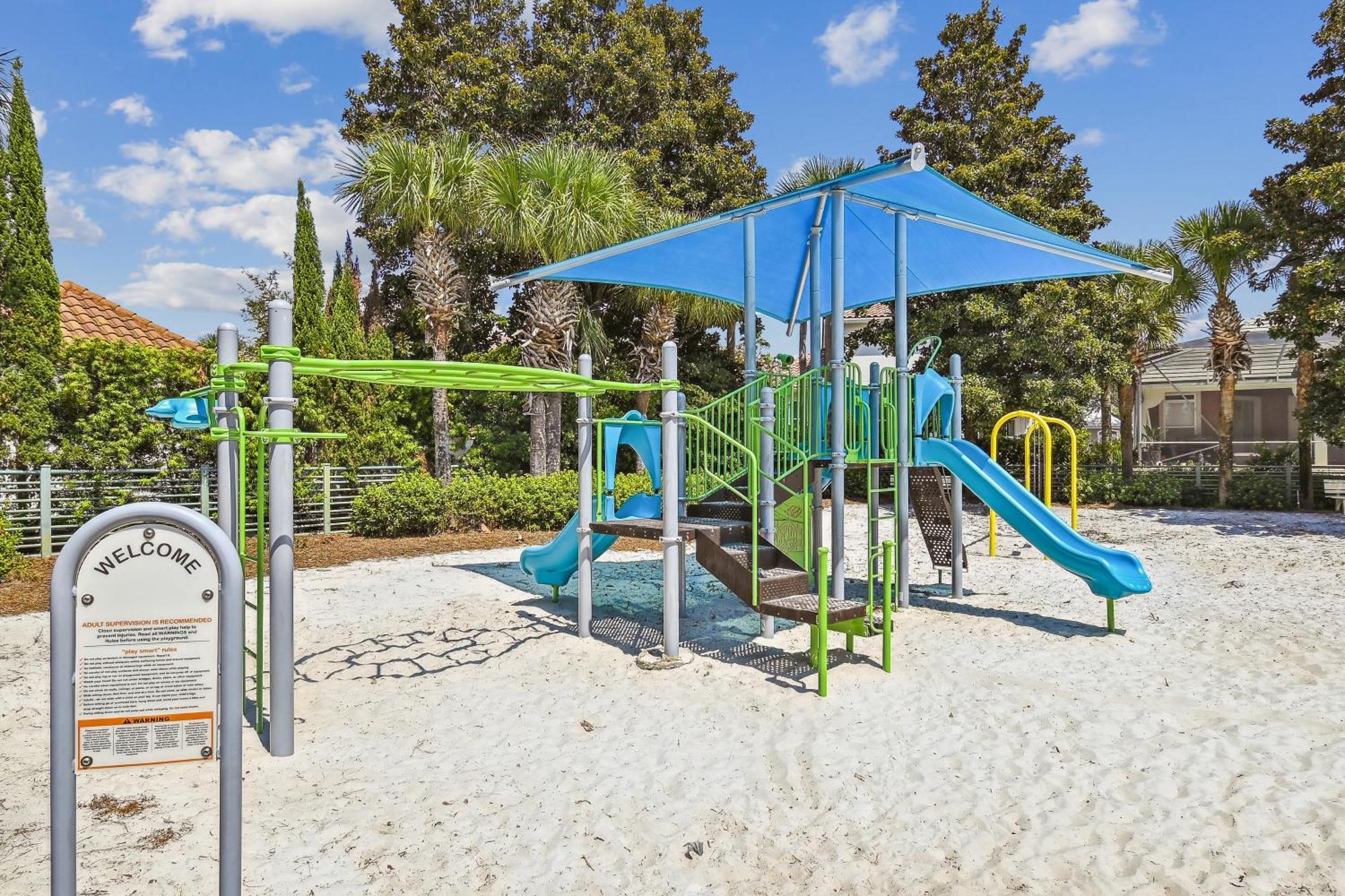 Holiday home Five O'clock Somewhere At Destiny East Destin