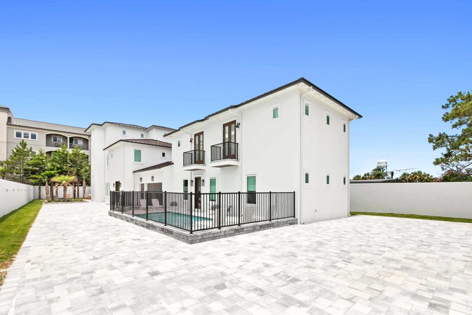 Soleil - Brand New Luxury Retreat! Holiday home Destin