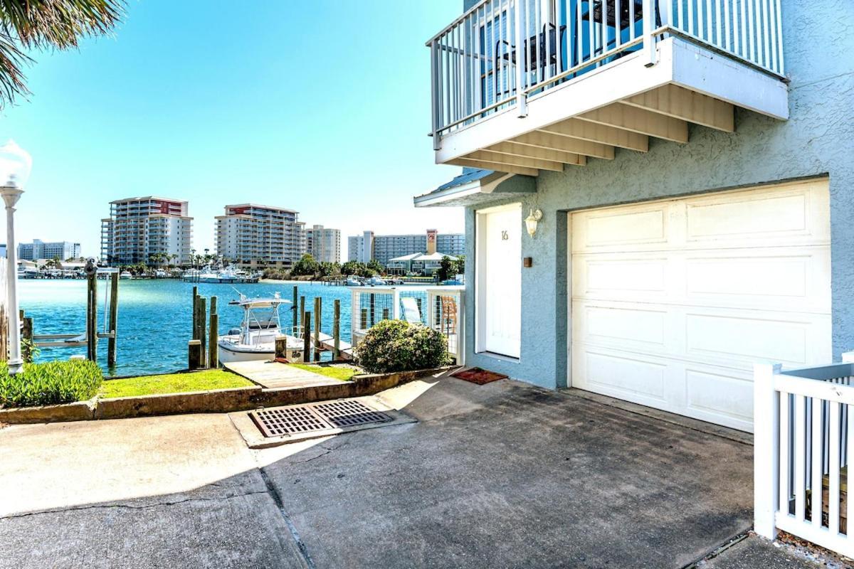 Sea-renity 4 Waterfront Balconies Gated * Destin