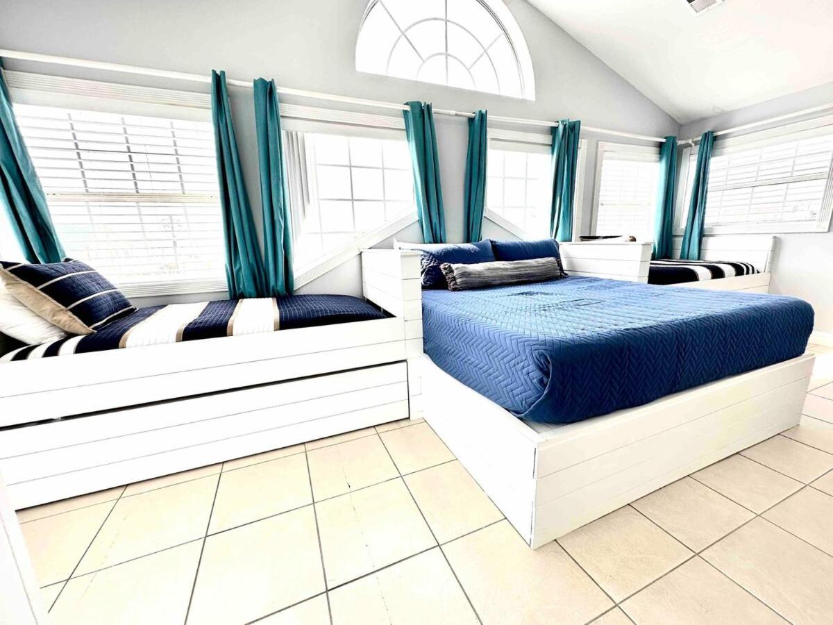 The View Golf Cart & Pool Heat Deals Hottub Holiday home Destin