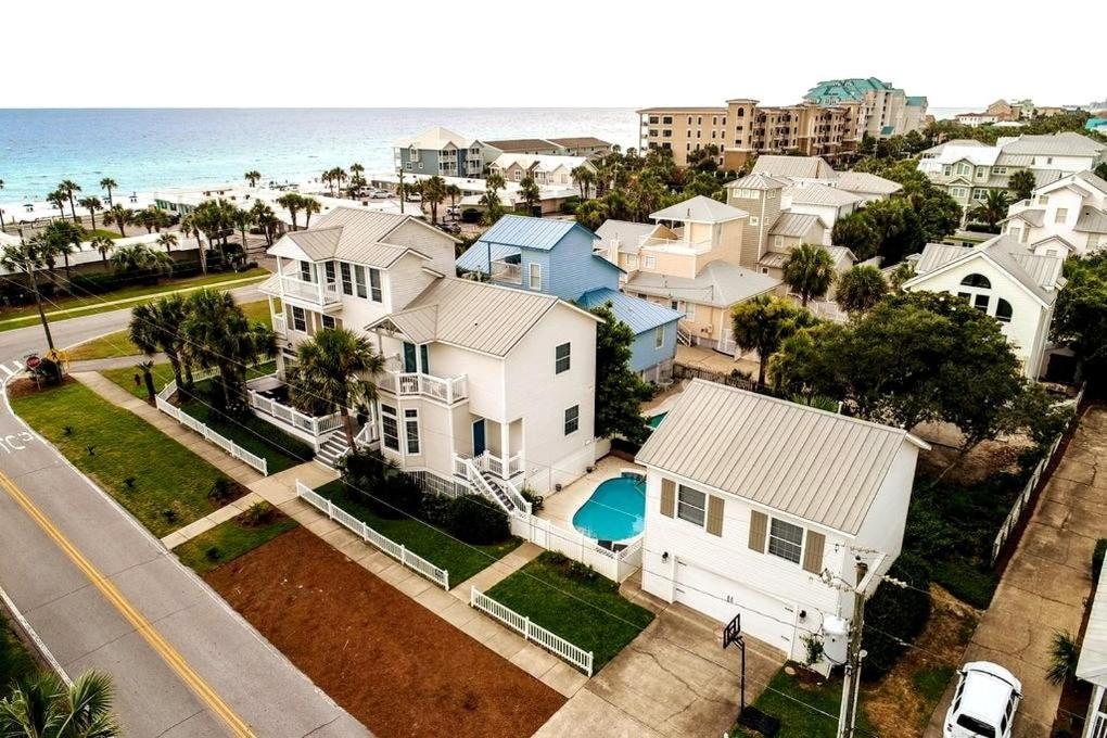 Holiday home The View Golf Cart & Pool Heat Deals Hottub Destin