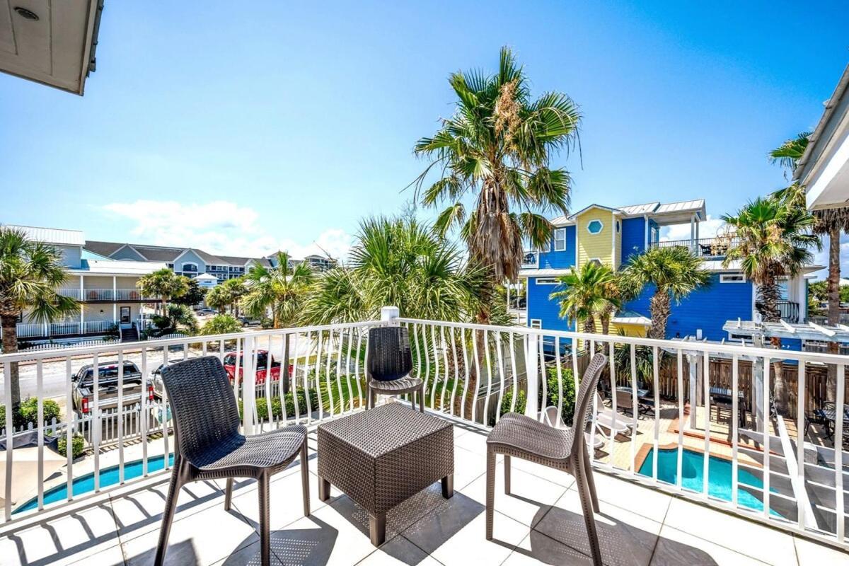 Sunbelievable Heated Pool N Golf Cart Deals