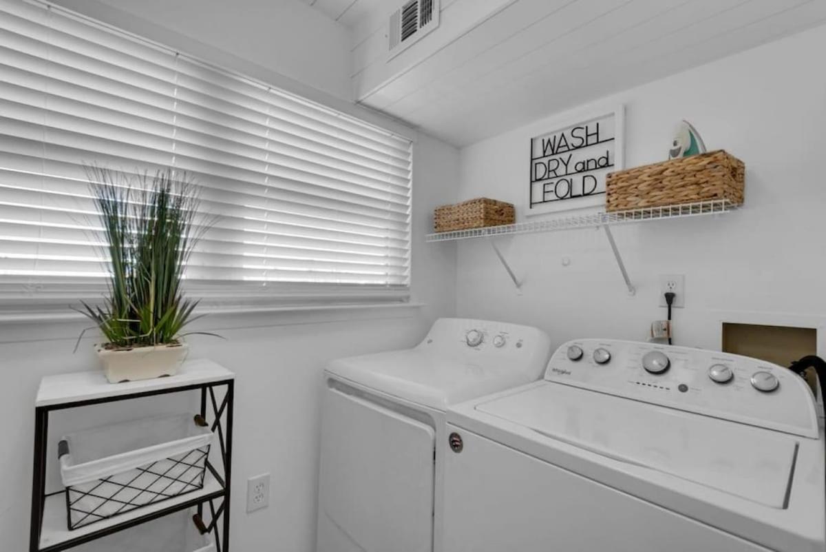 Seaquest 3 Stories Beach Front Holiday home