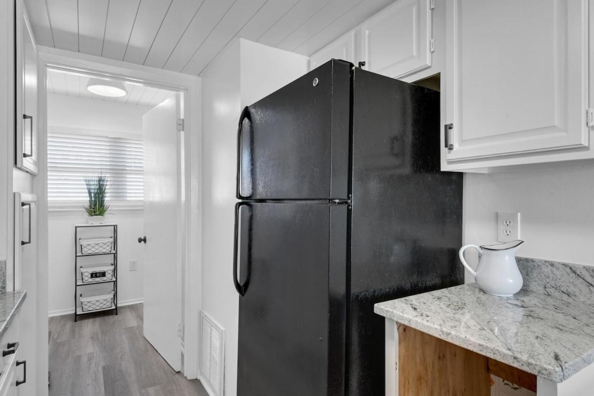Seaquest 3 Stories Beach Front Holiday home *
