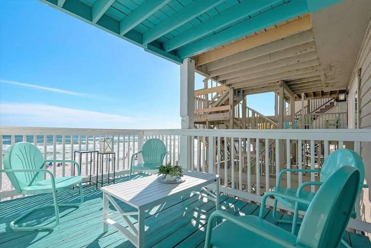Holiday home Seaquest 3 Stories Beach Front Destin