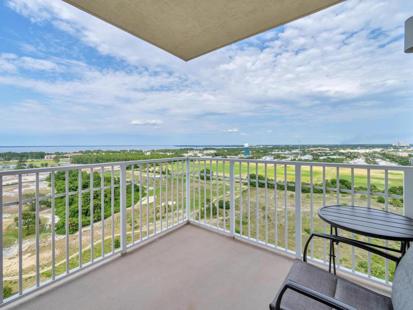 Ariel Dunes 1501 Holiday home