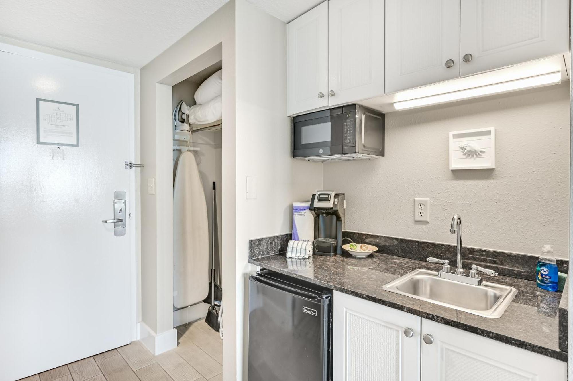 Sandestin Resorts, Bayside, Bay Front Apartment