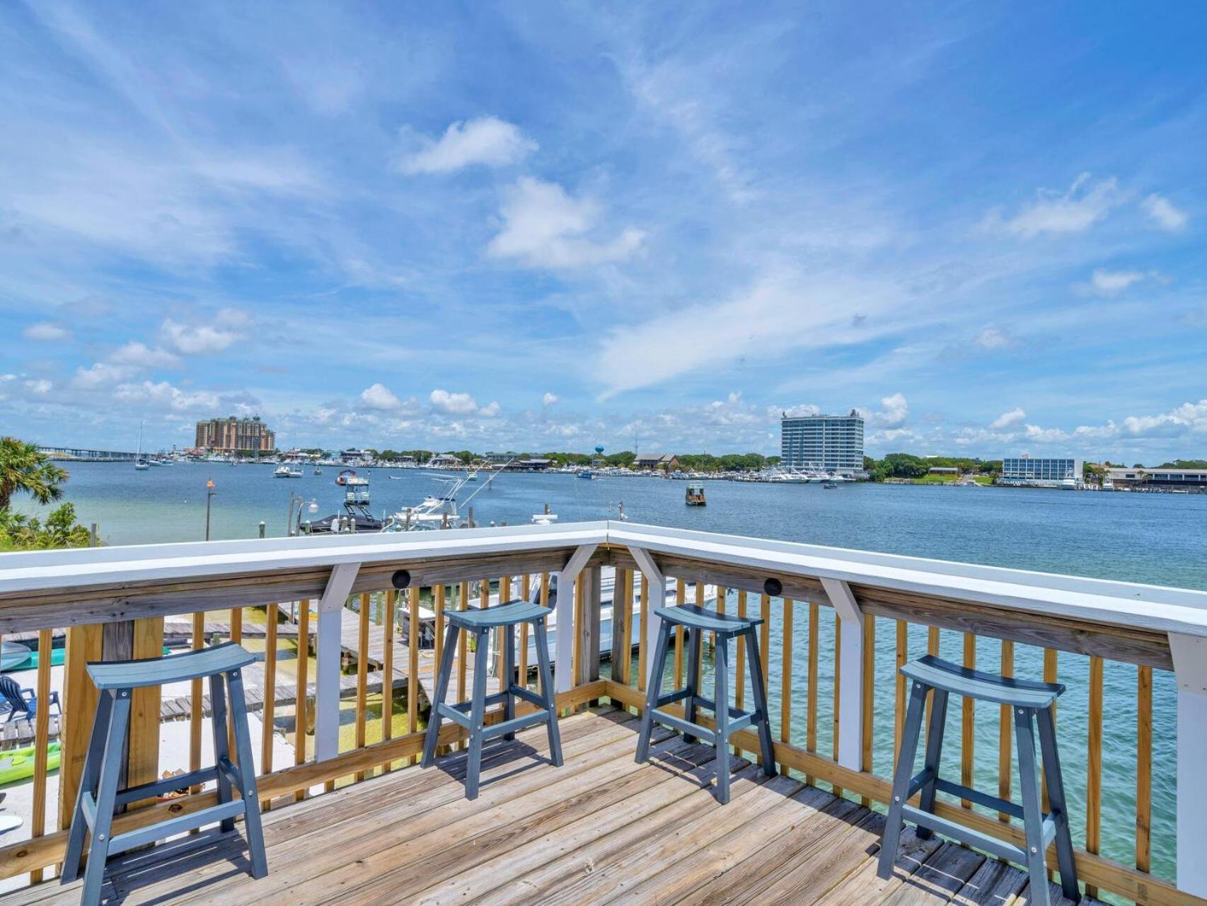 Harbor Dreams Beautiful View Lots Near