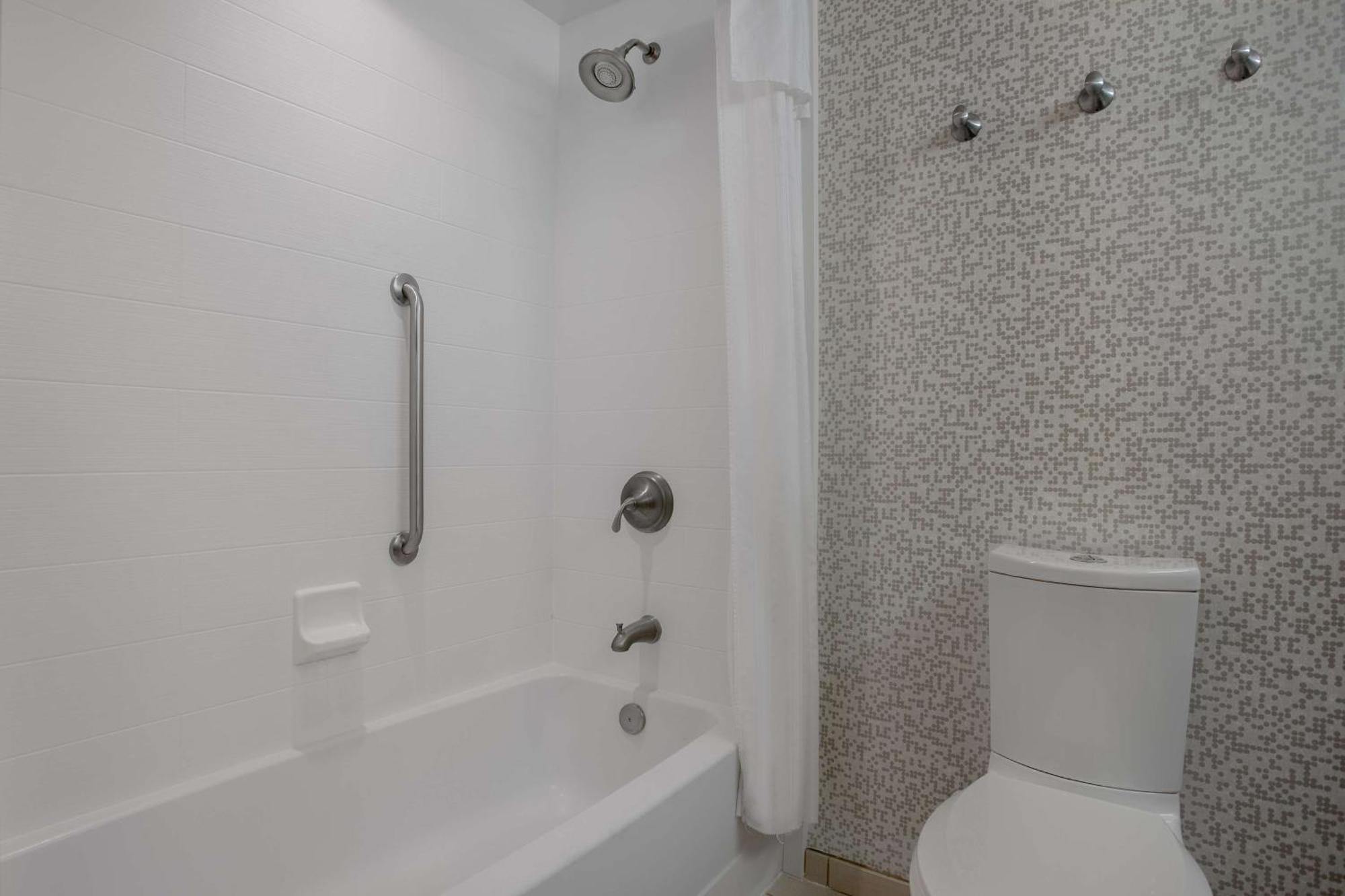 Hotel Home2 By Hilton 3*