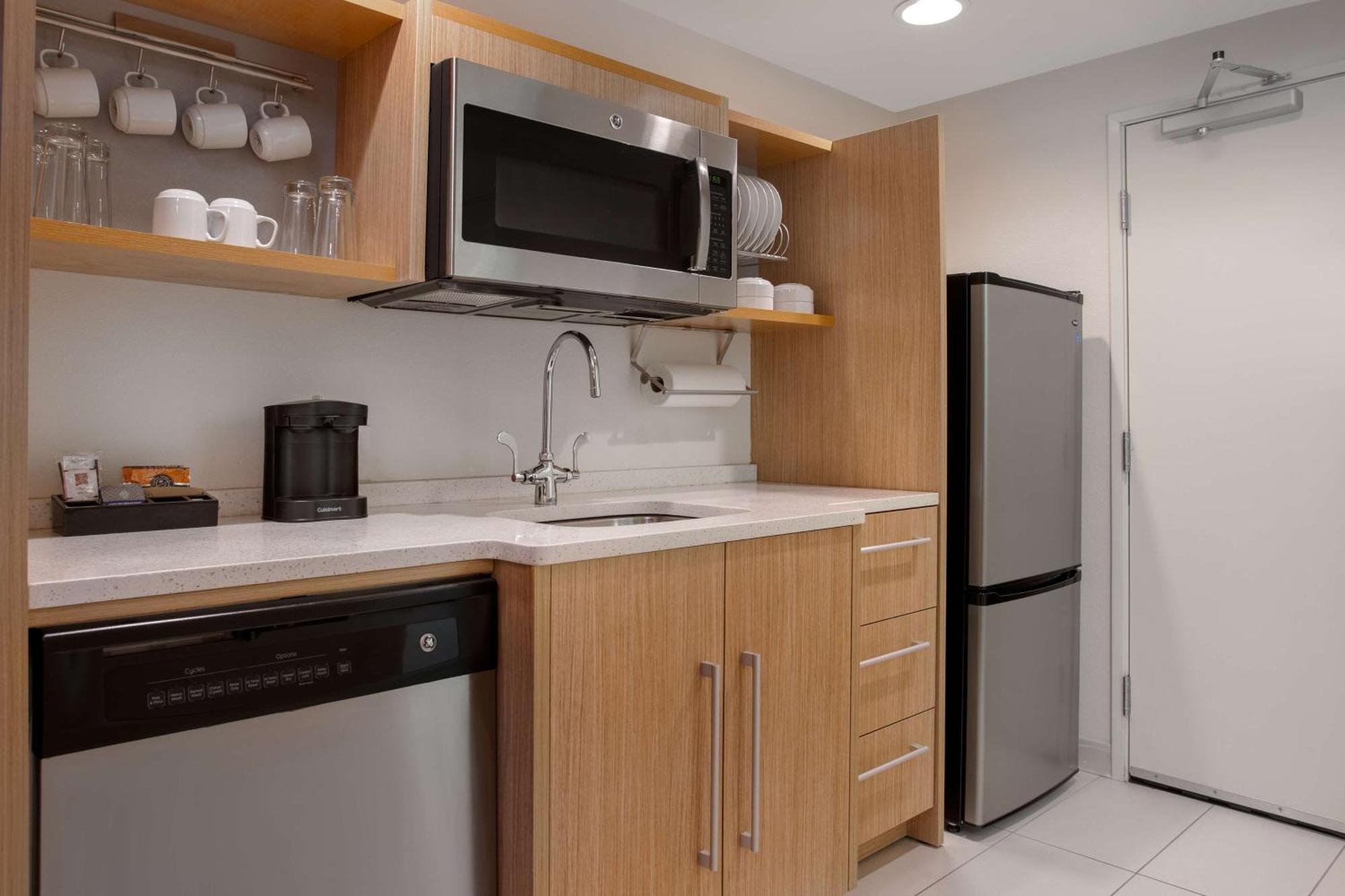 Home2 By Hilton 3*