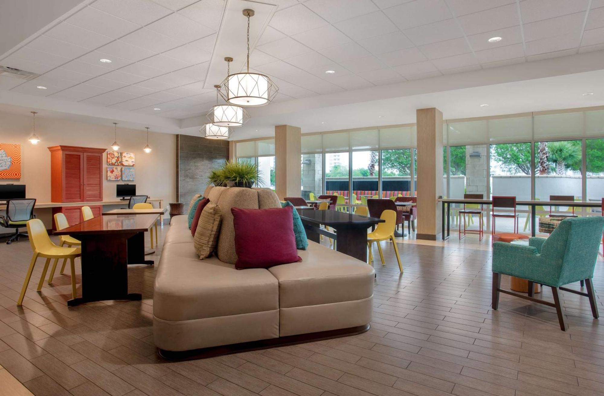 Home2 By Hilton 3*