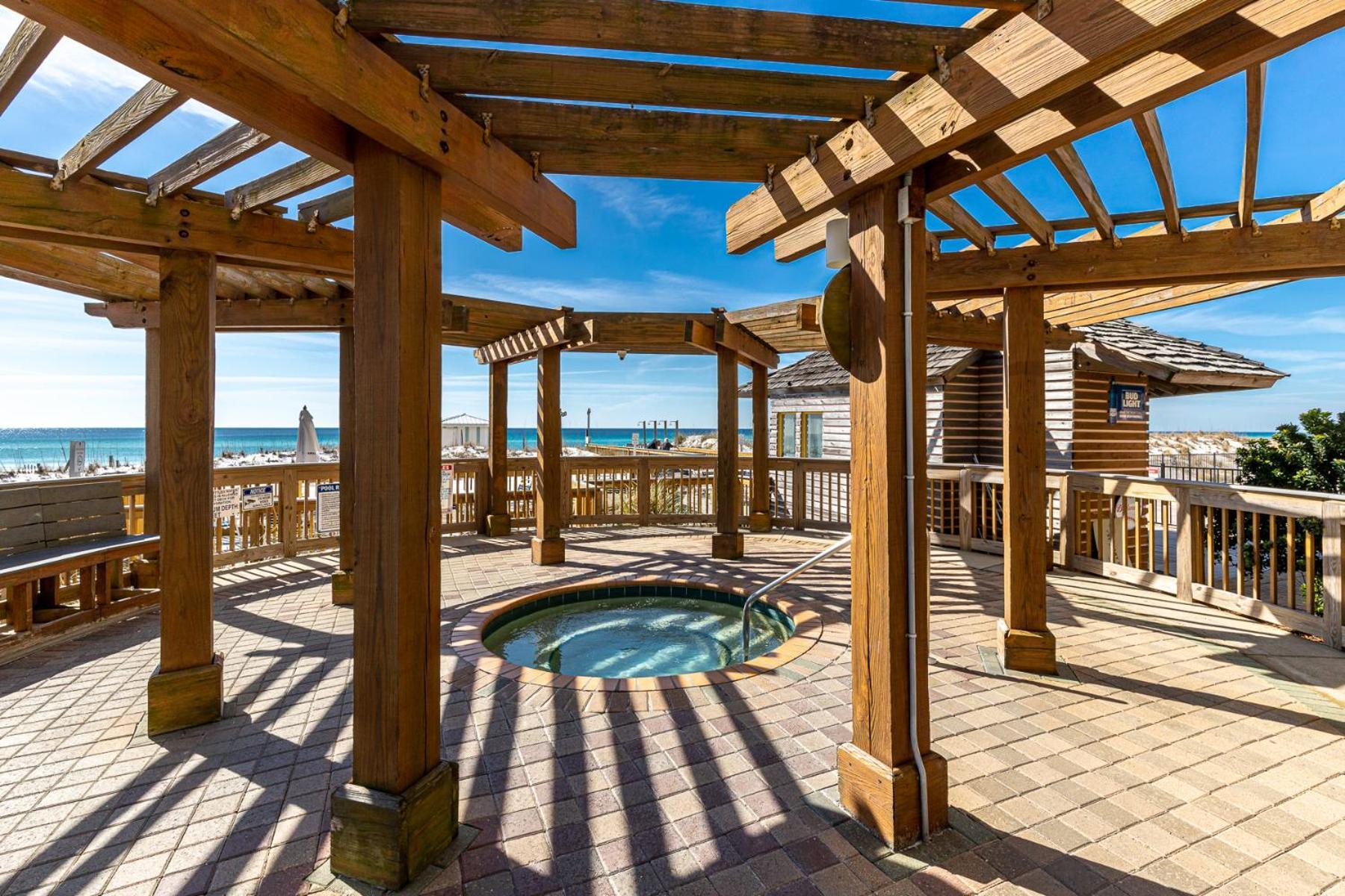 Apartment Inlet Reef 412- By Holiday Isle *