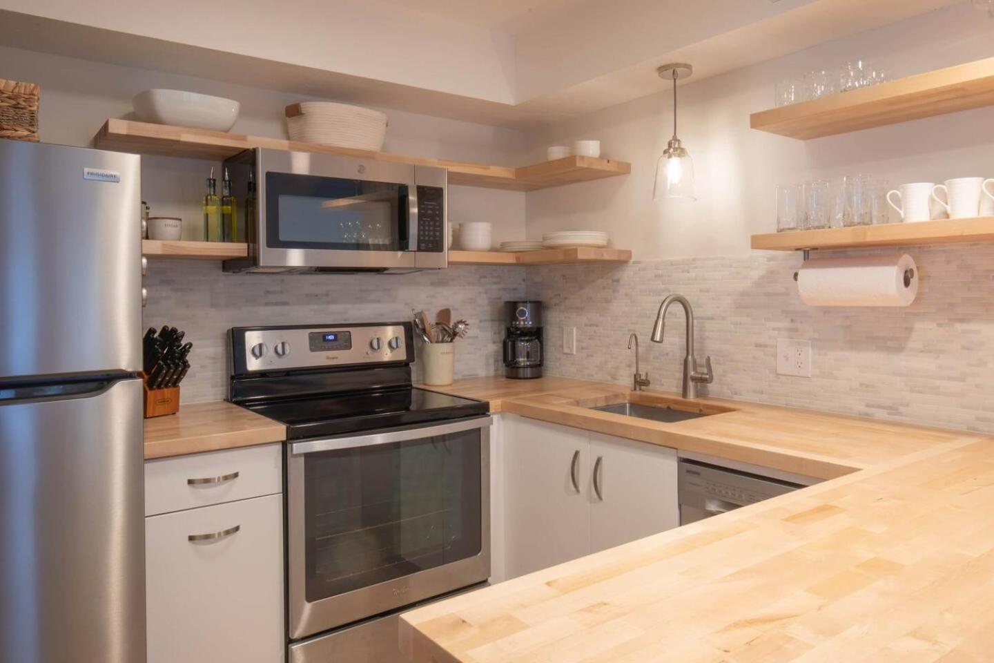 Holiday home Scenic Bunkalow - Steps From Gated Beach Access *