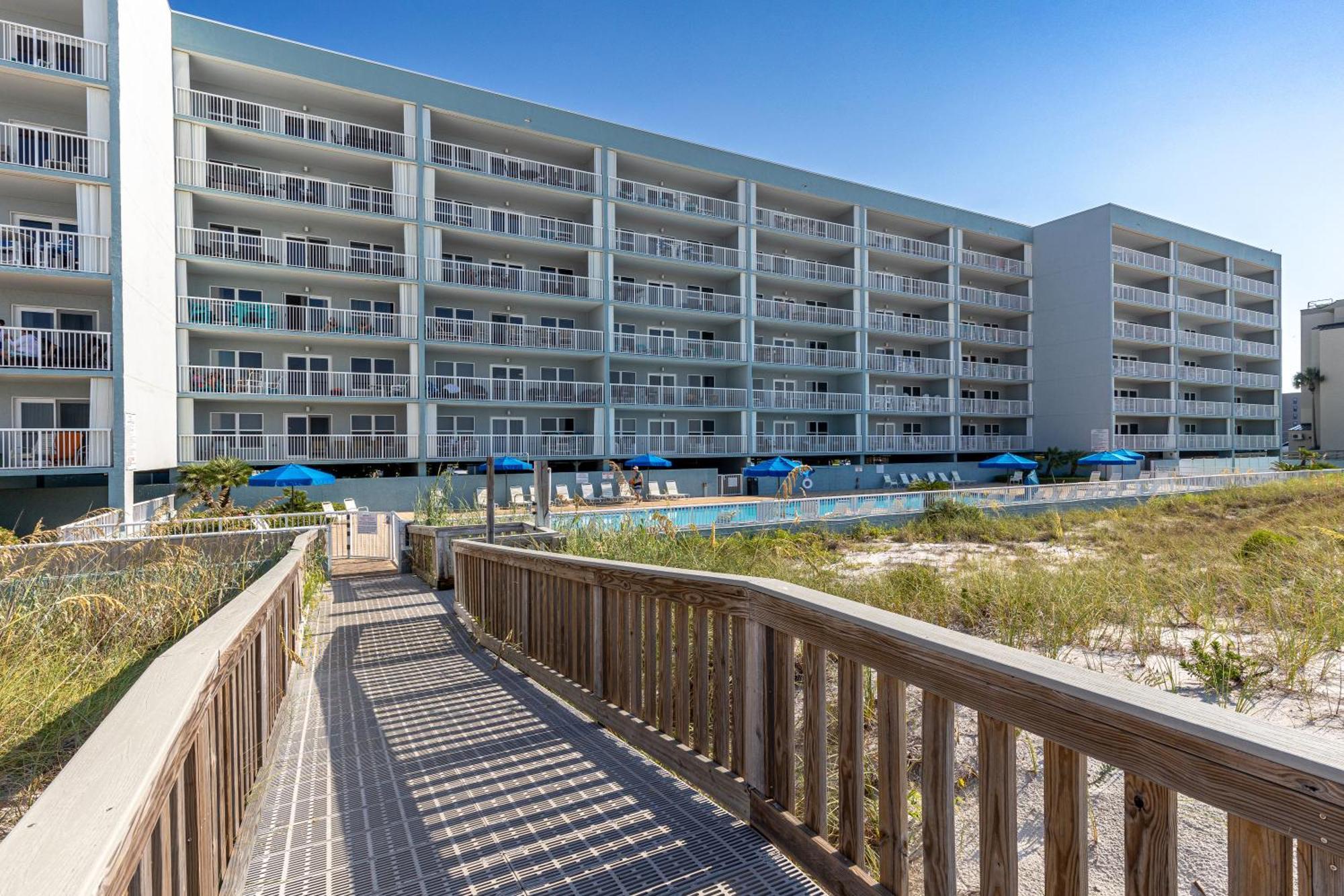 Inlet Reef 412- By Holiday Isle