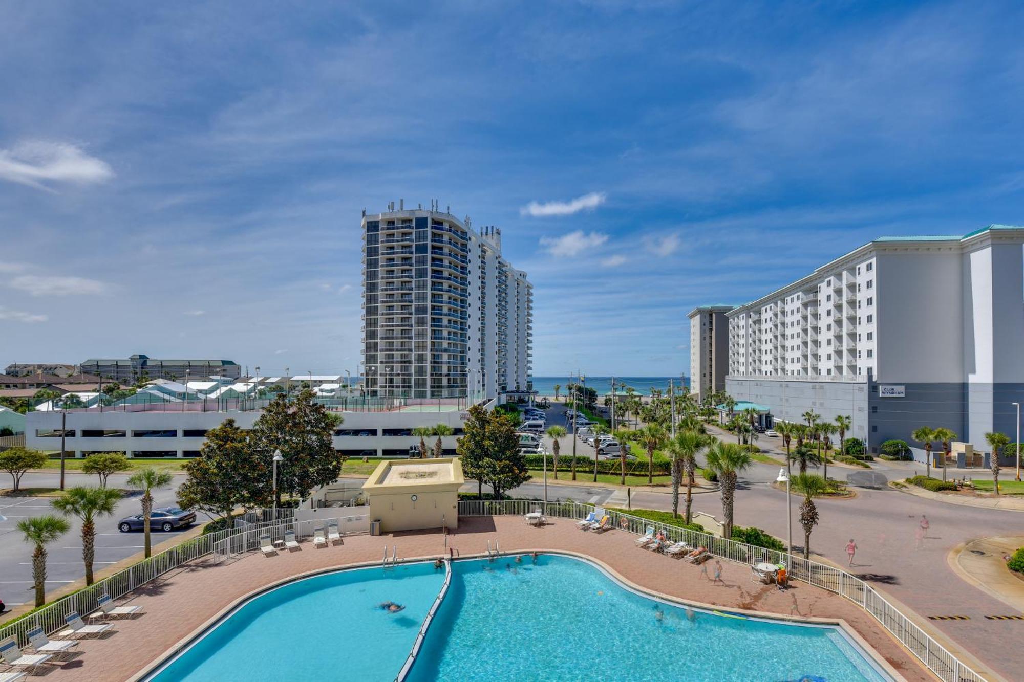 Ocean-view Miramar Snowbird Friendly! Apartment Destin