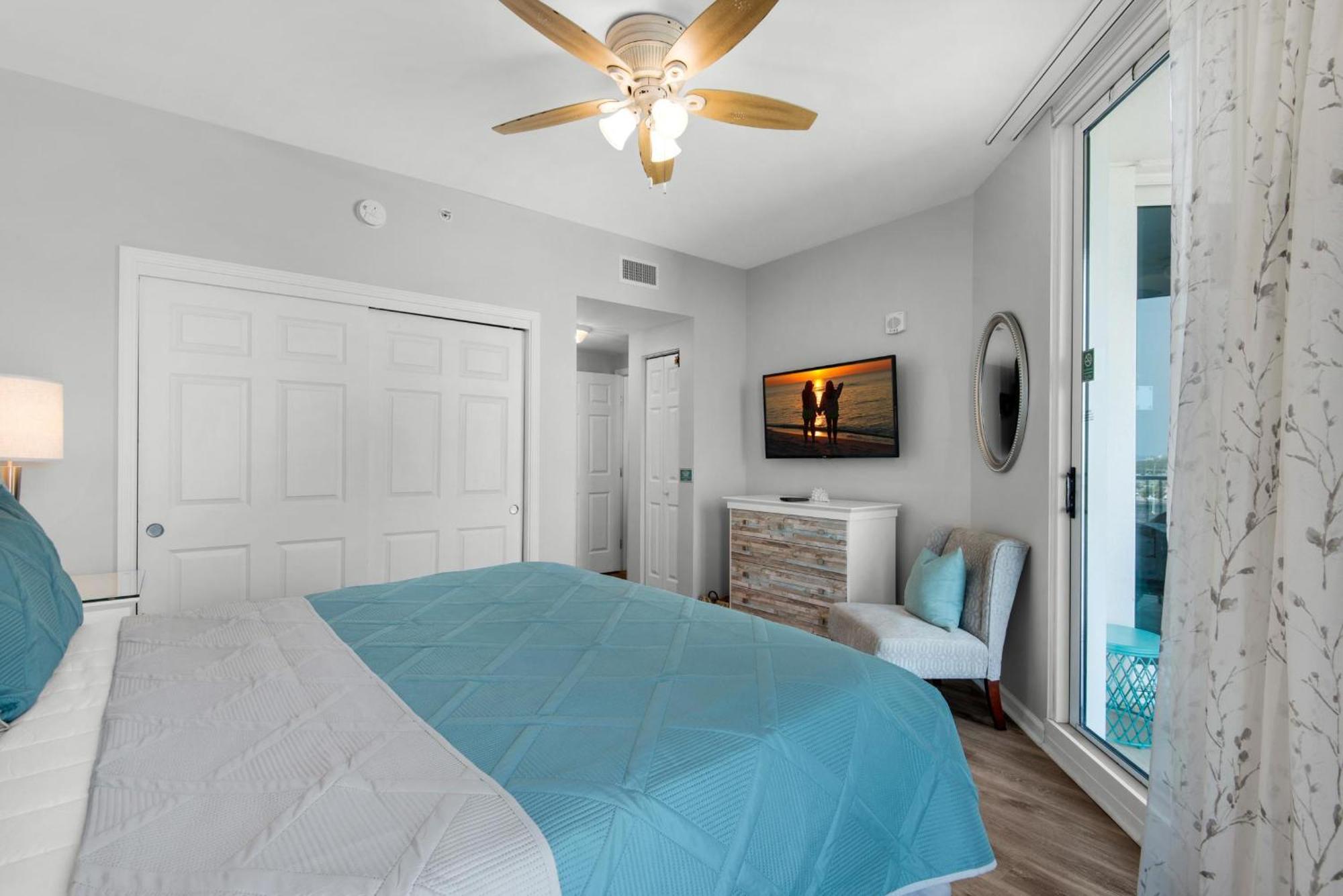 Palms #1808 Jr 2br