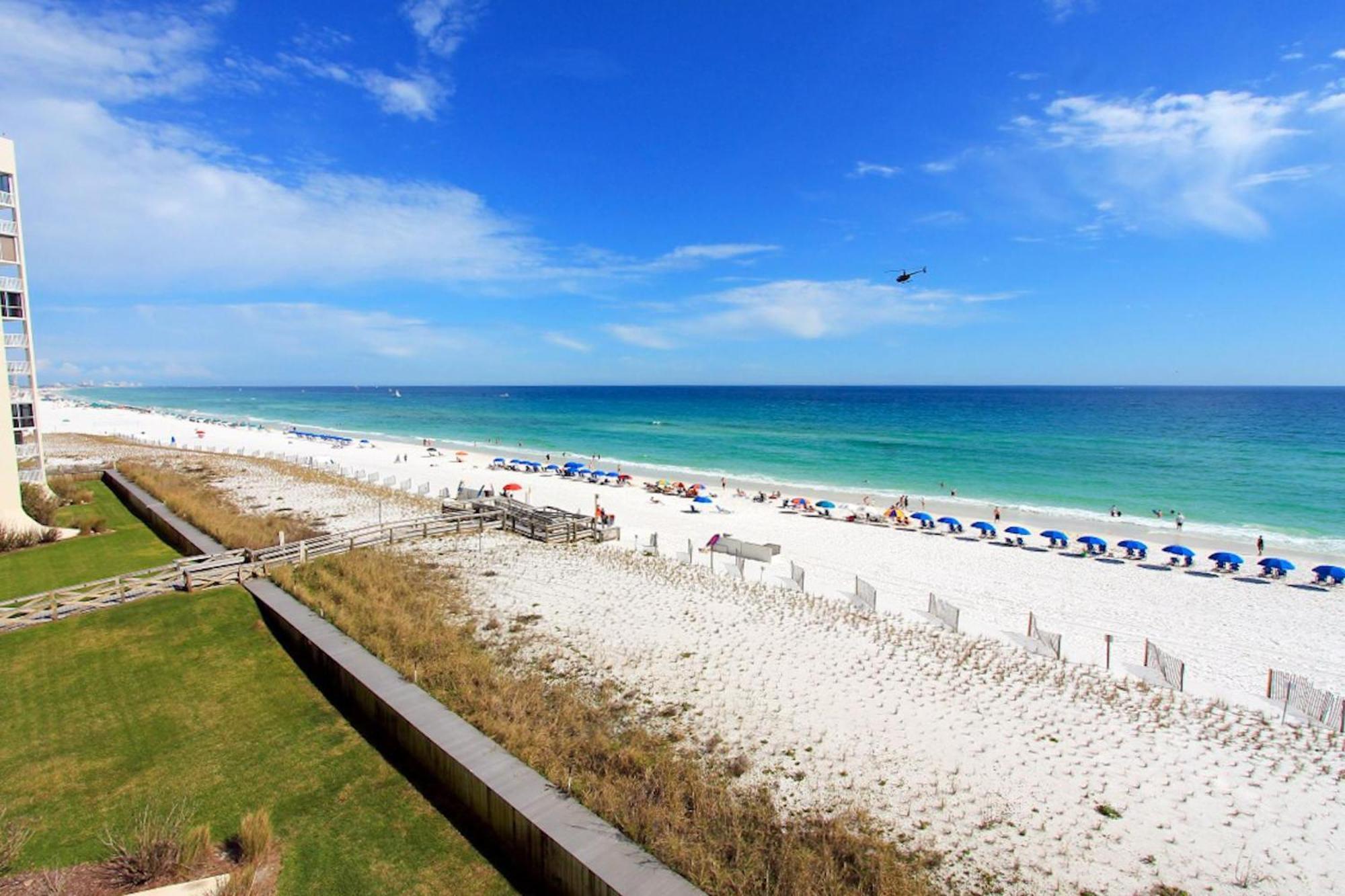 Shoreline Towers Townhouse 4-3 Holiday home Destin