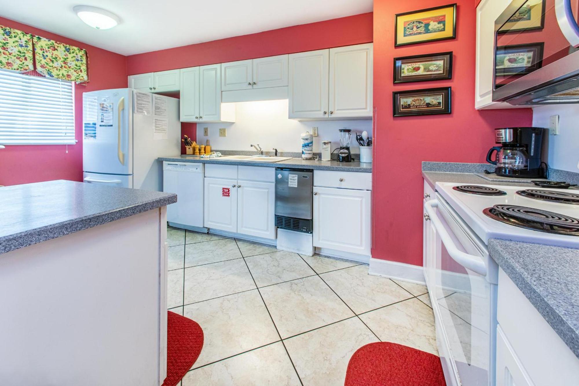 Shoreline Towers Townhouse 4-3 Holiday home Destin