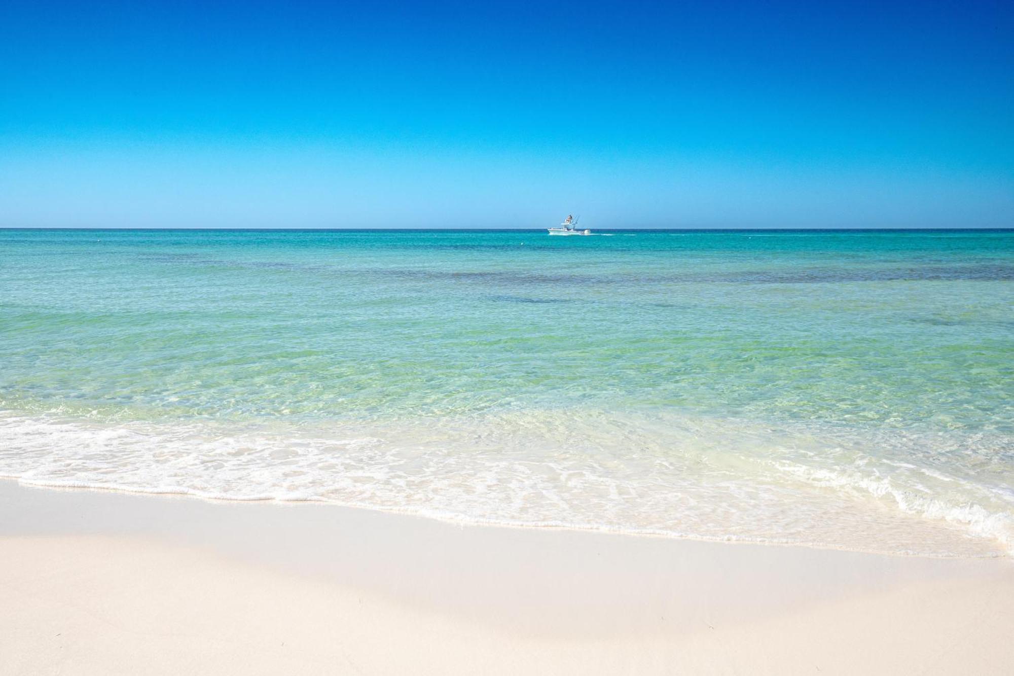 Apartment Inlet Reef 412- By Holiday Isle Destin