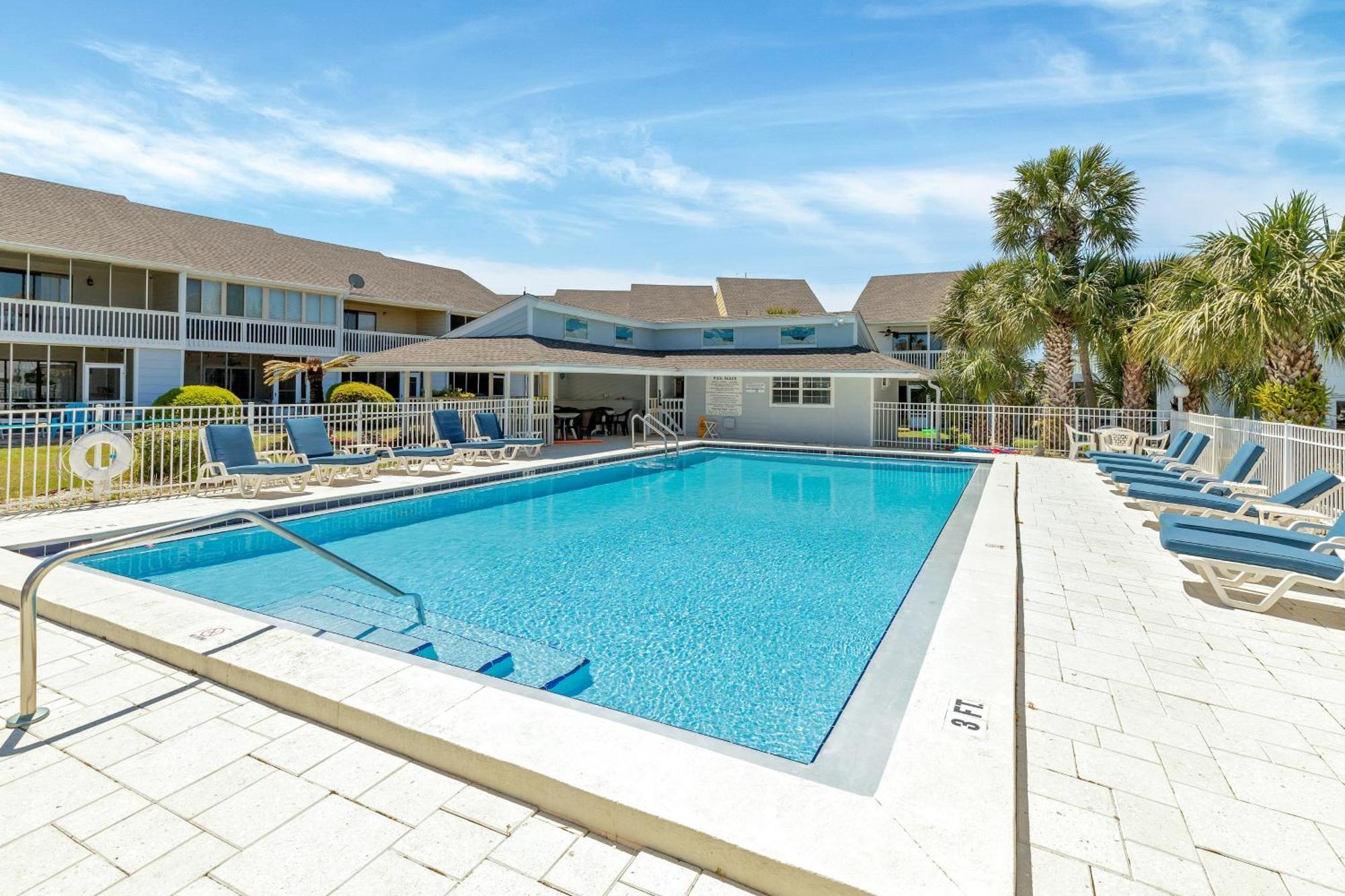 Inlet Reef 412- By Holiday Isle Apartment