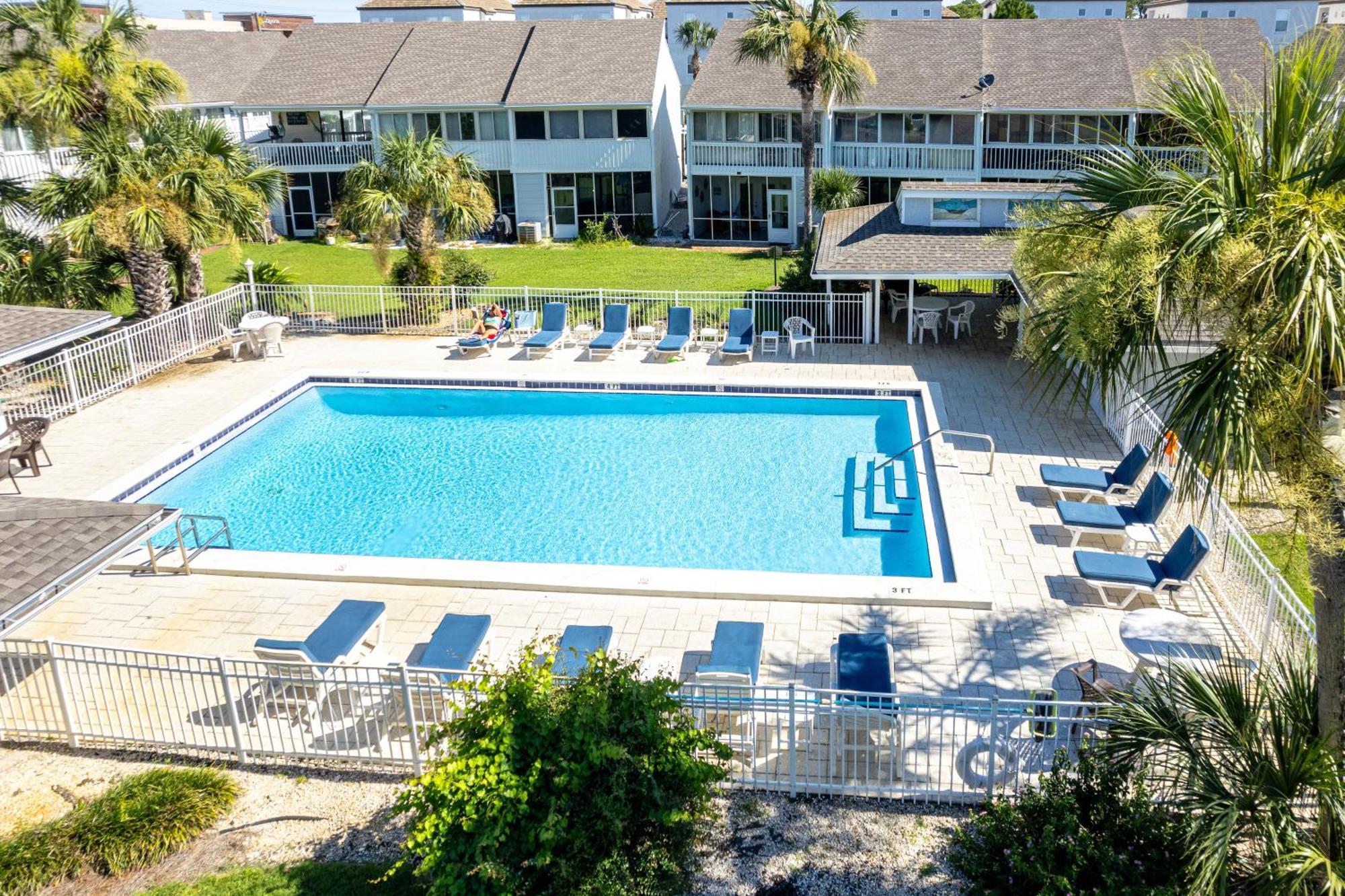 Inlet Reef 412- By Holiday Isle Apartment *