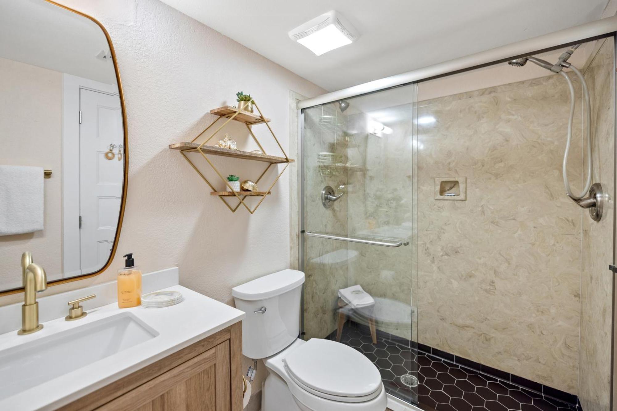 418 Linkside Drive *
