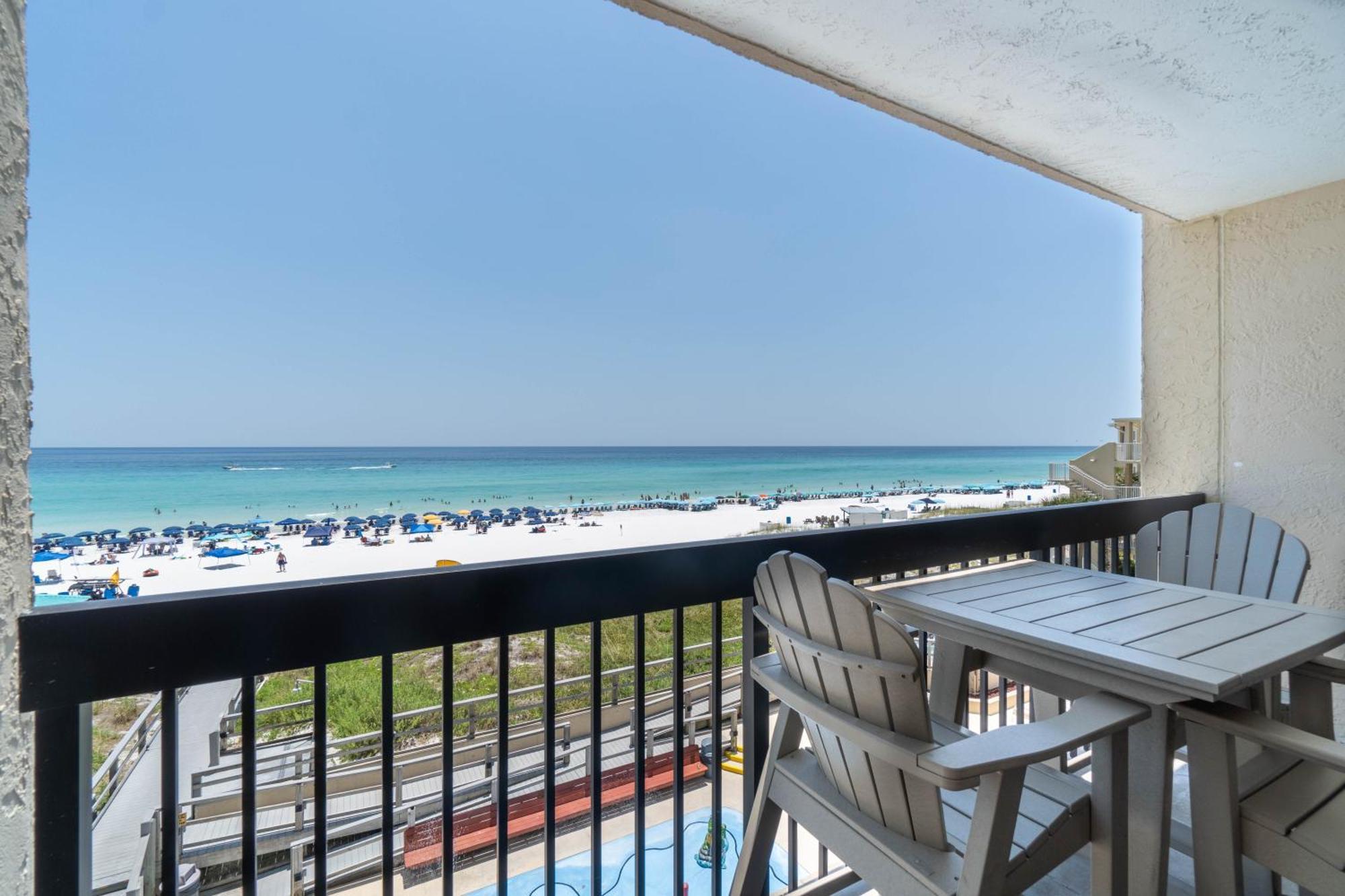 Splash Into Sundestin - Gulf Front - Pool And Restaurant *