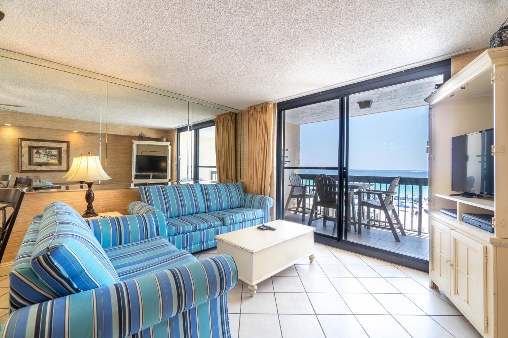 Splash Into Sundestin - Gulf Front - Pool And Restaurant *