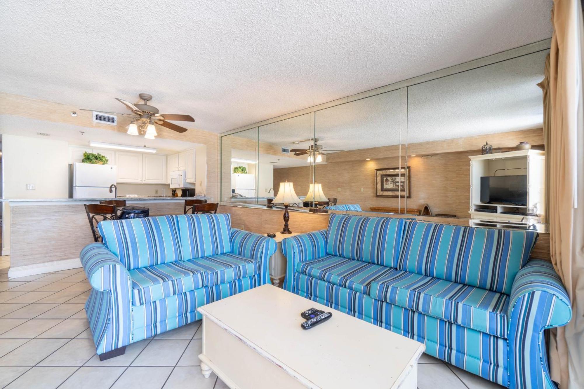Splash Into Sundestin - Gulf Front - Pool And Restaurant *
