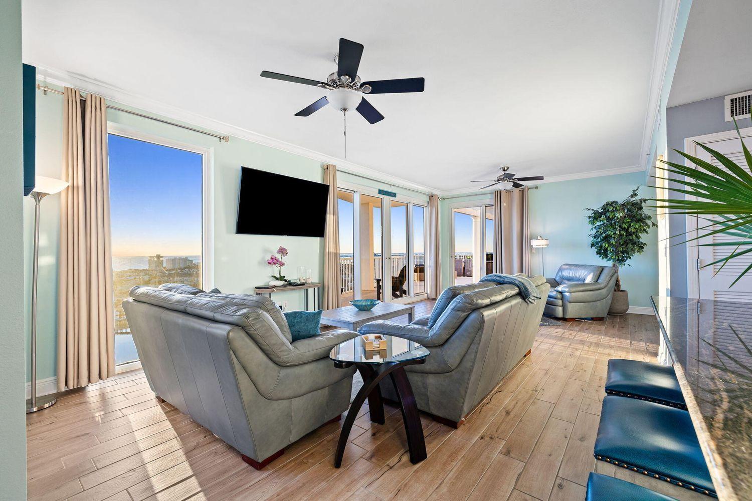 Terrace At Pelican Penthouse