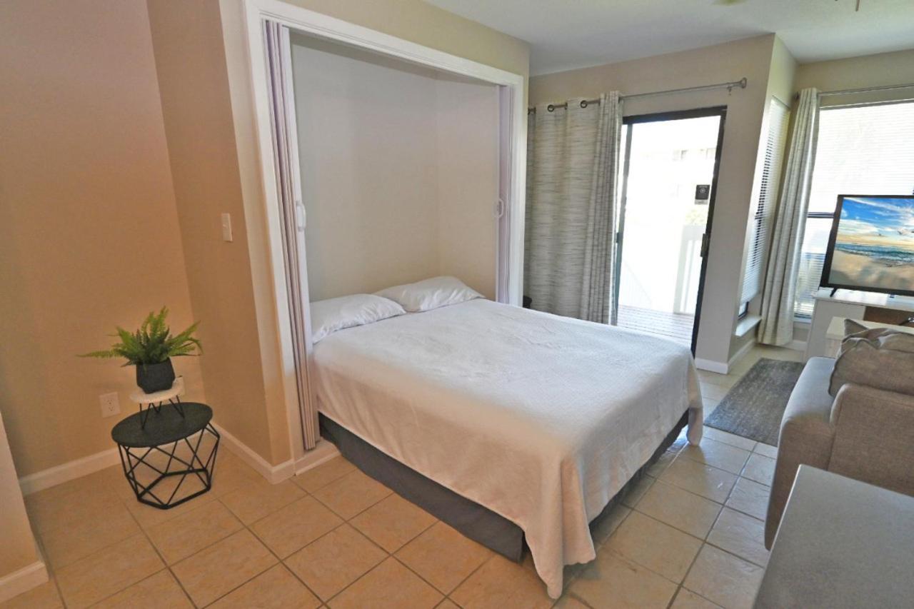 Sandpiper Cove Unit 8125 Updated In Fl *