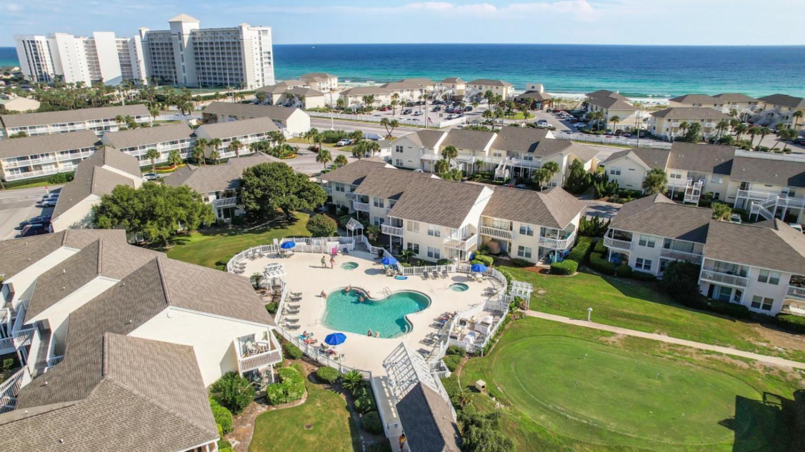 Sandpiper Cove Unit 4139 Holiday home Destin