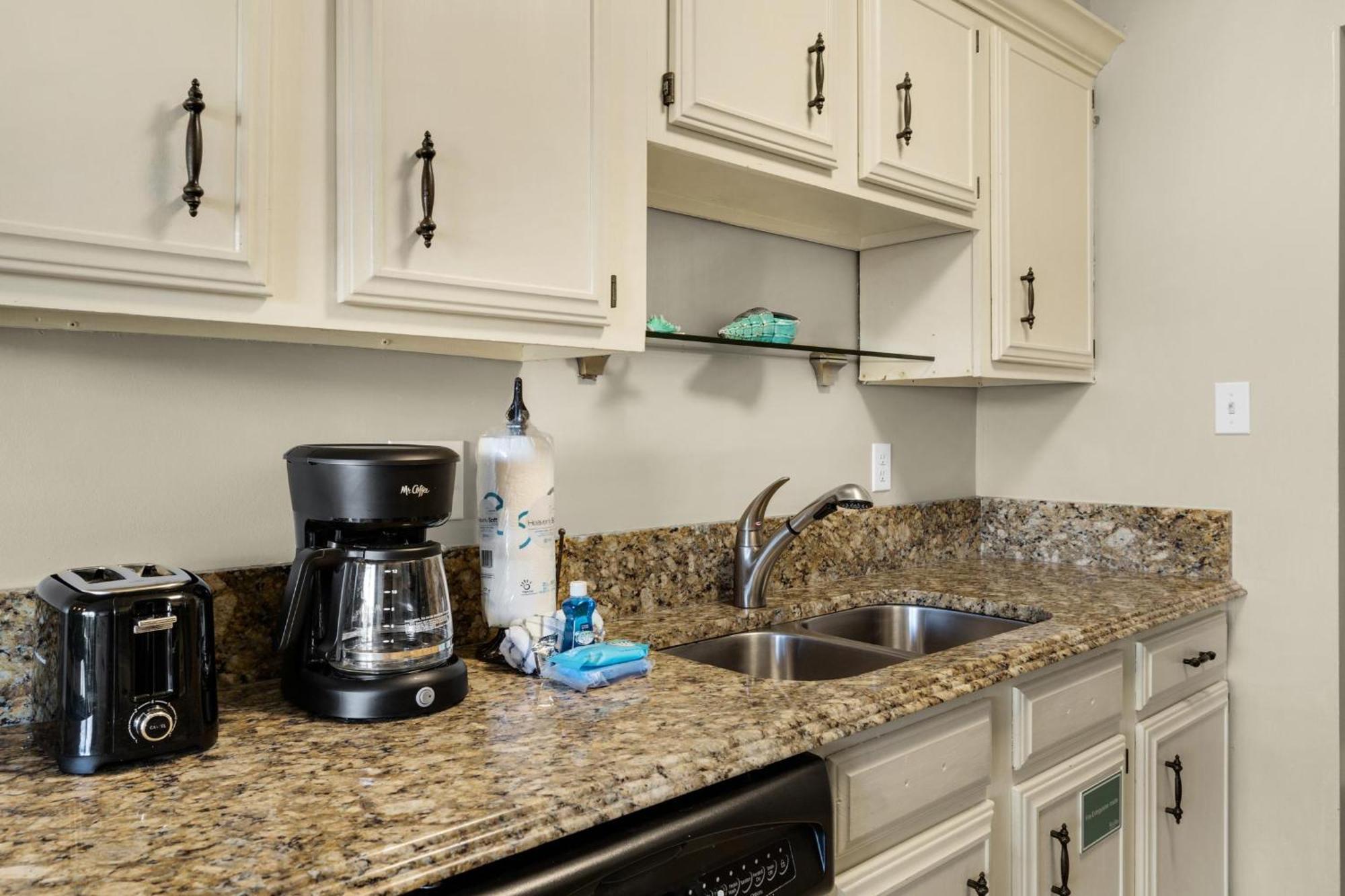 Apartment Seascape 38a *