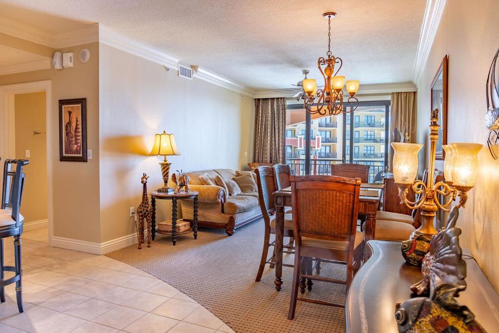 The Emerald Grande * Destin