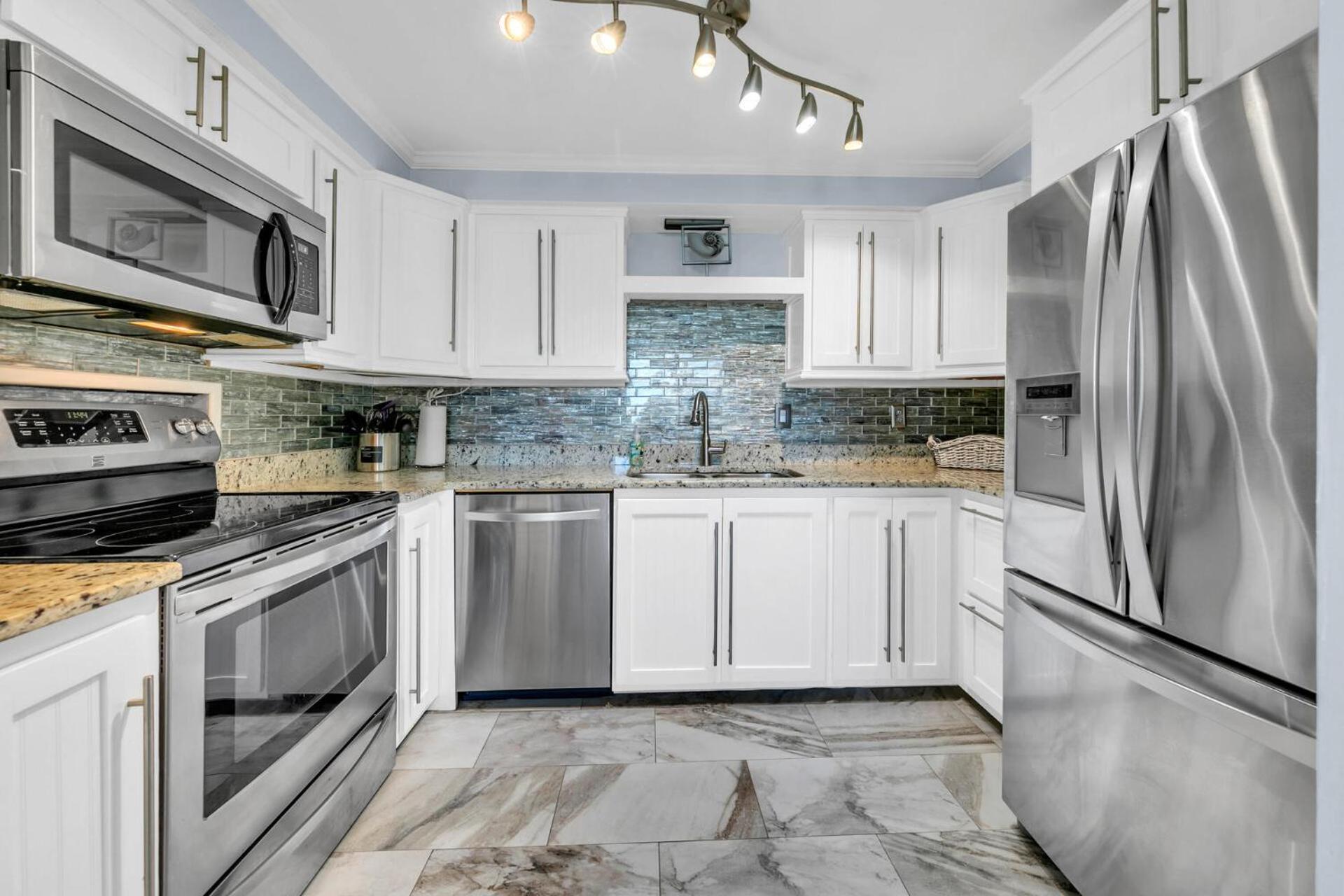 Enclave 204a Gulf View Sleeps 7 * Destin