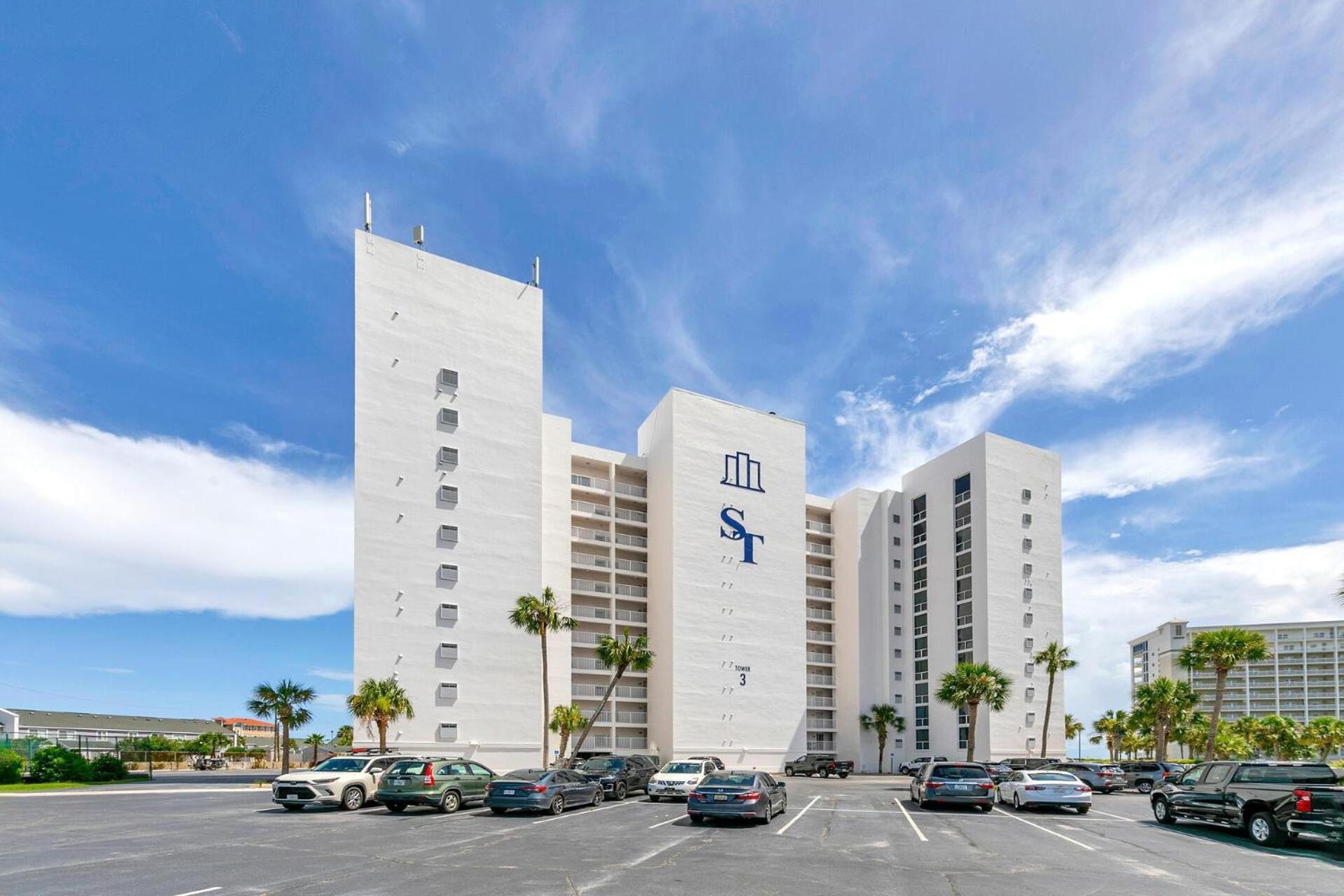 Shoreline Towers 3071 Gulf View Access