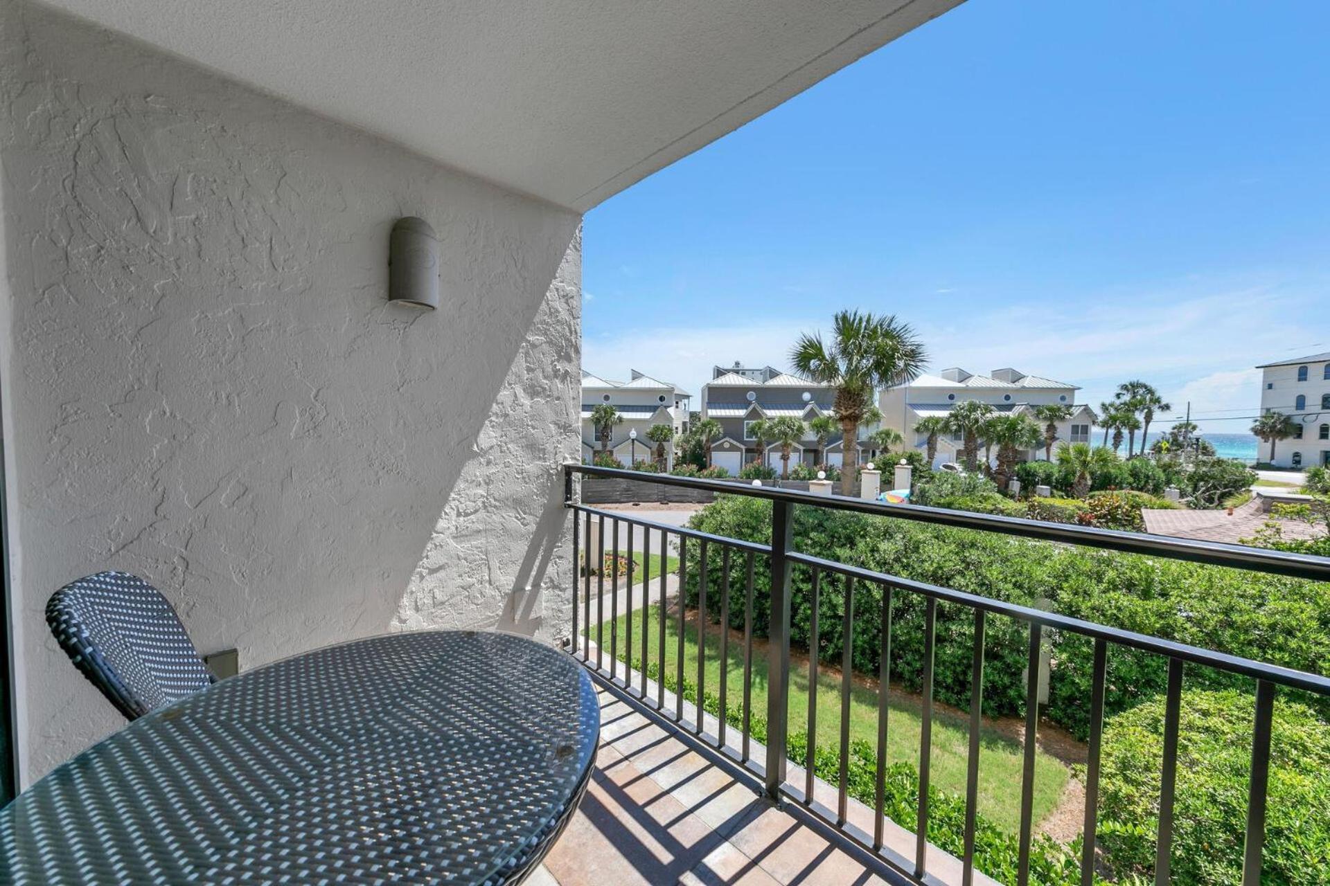 Enclave 204a Gulf View Sleeps 7 Holiday home