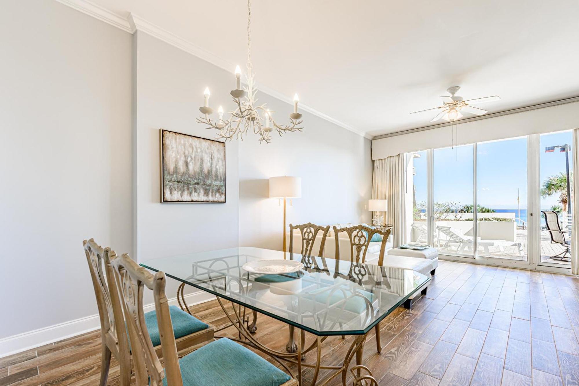 Holiday home Tides 103