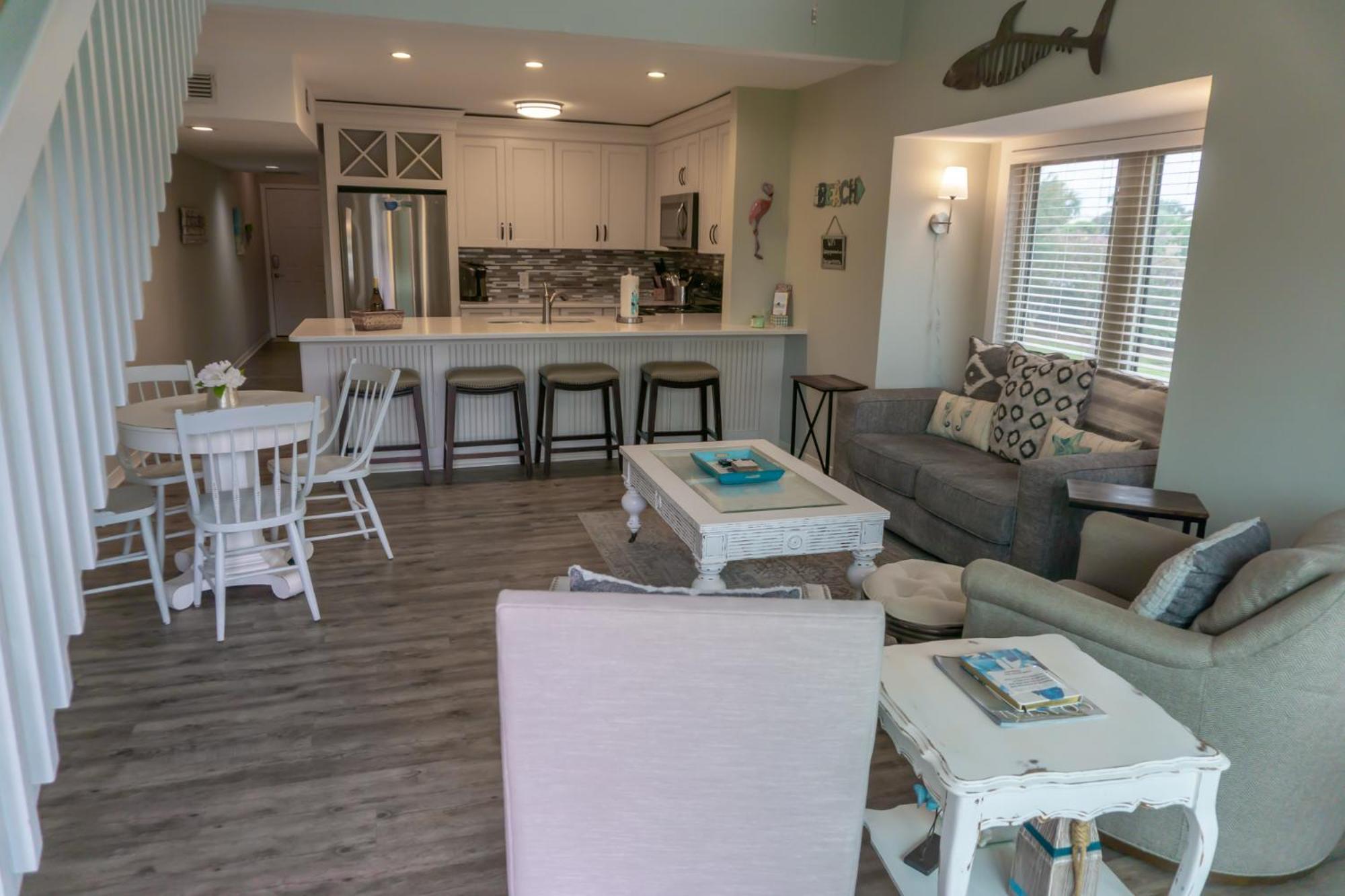166 Seascape Pool Golf2 2 Bunk Apartment *