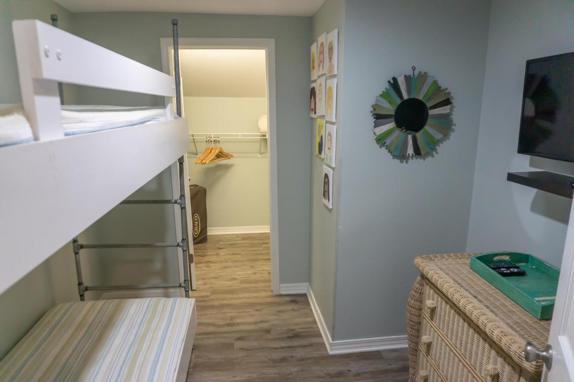 Apartment 166 Seascape Pool Golf2 2 Bunk *