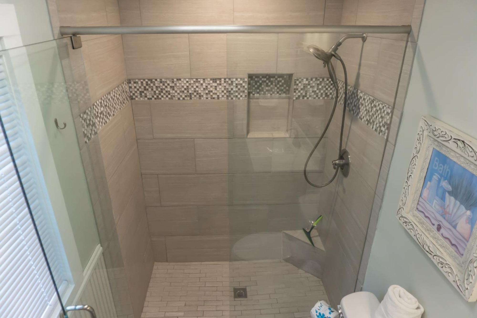 166 Seascape Pool Golf2 2 Bunk *