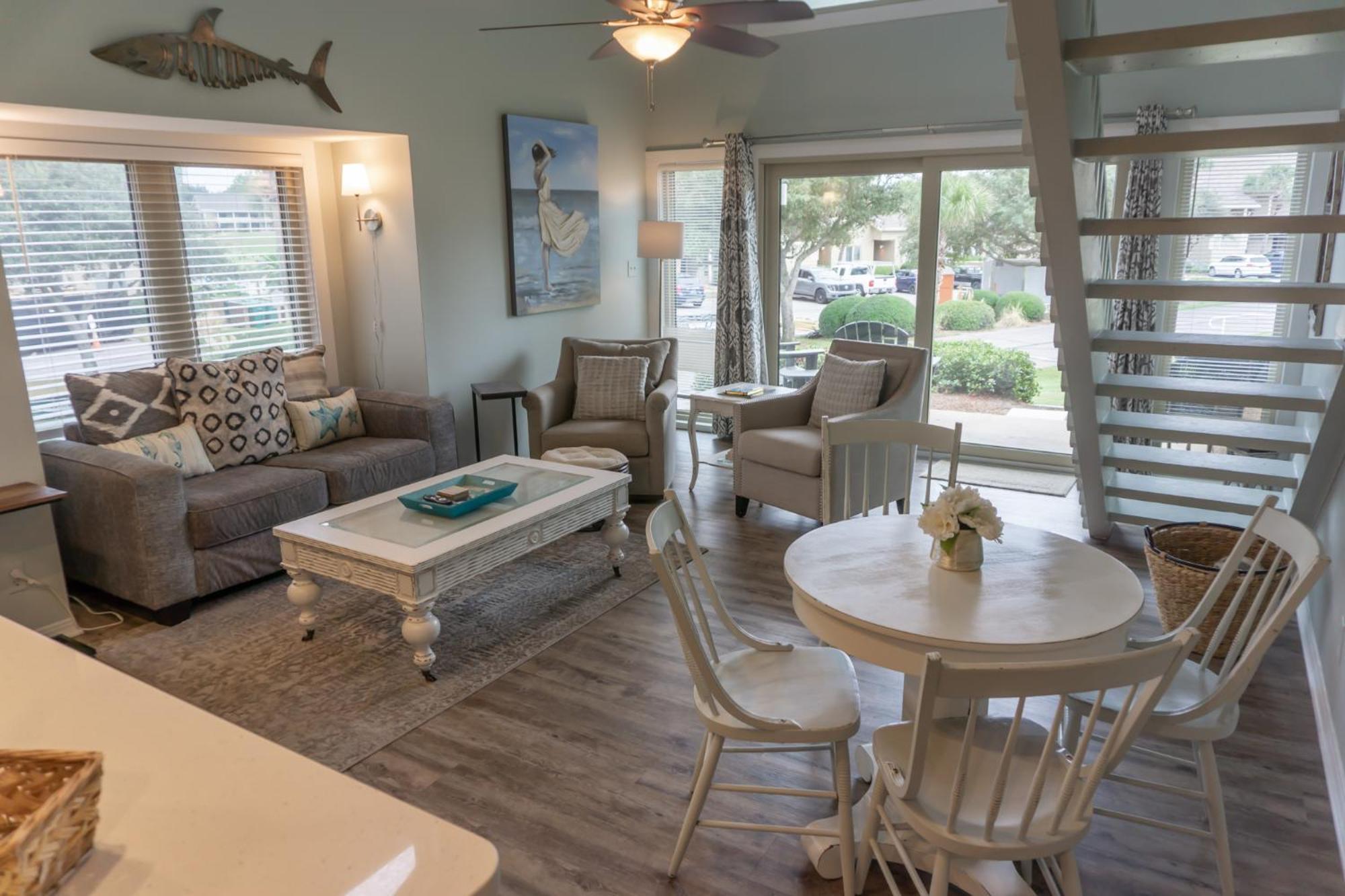 166 Seascape Pool Golf2 2 Bunk * Destin