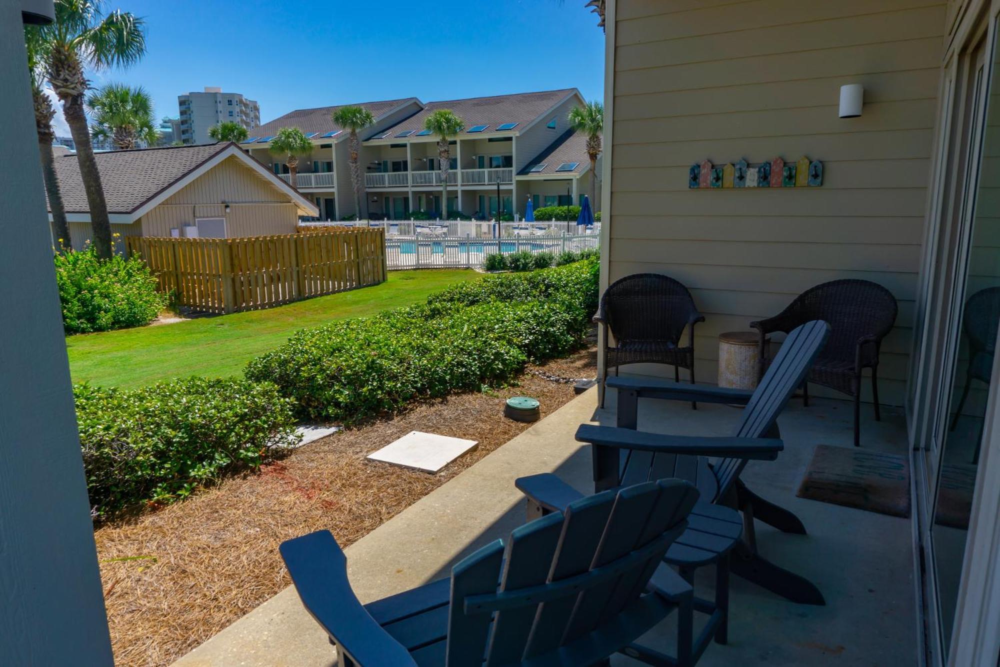 166 Seascape Pool Golf2 2 Bunk *