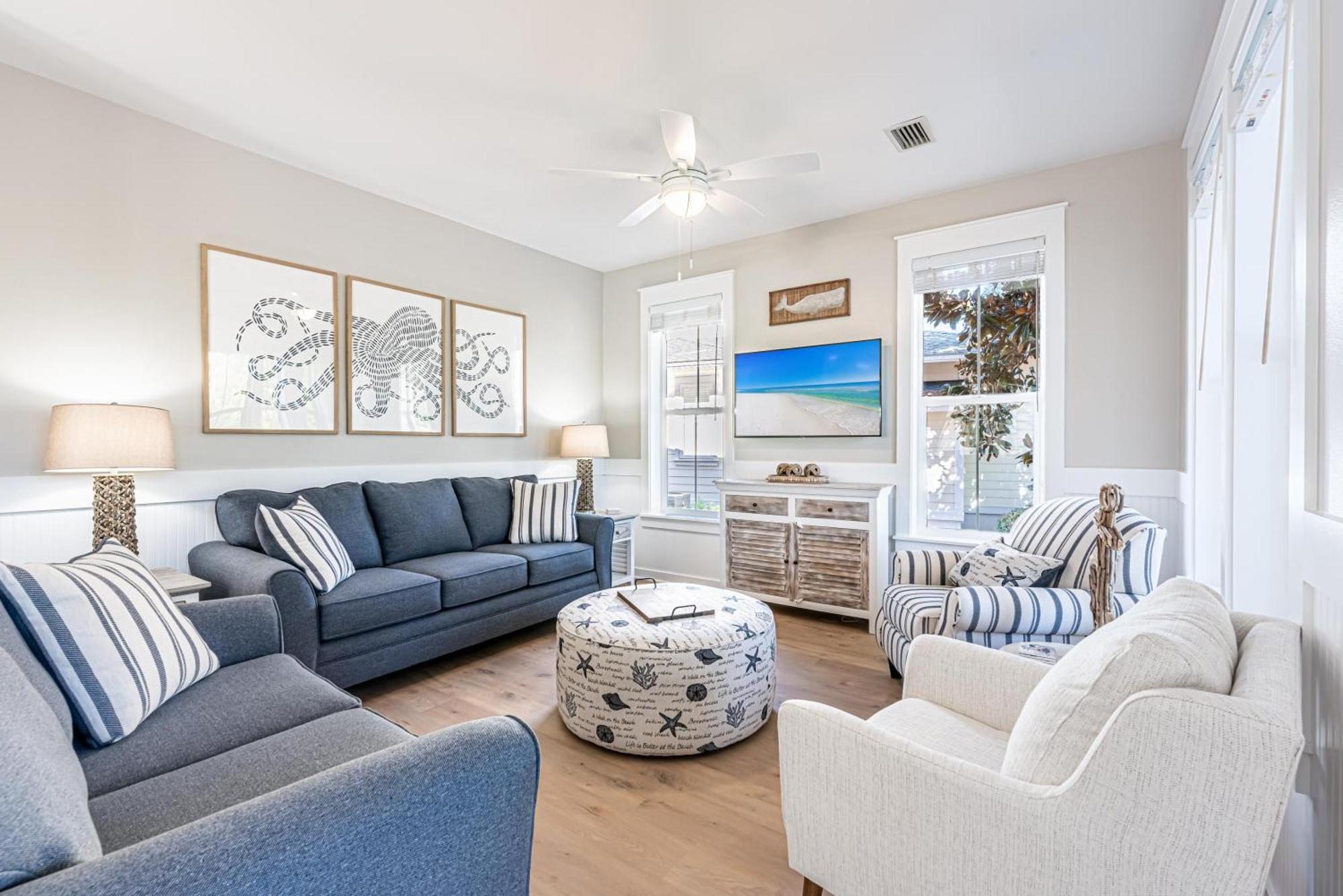 1328 Laurel Grove 'sea La Vie'