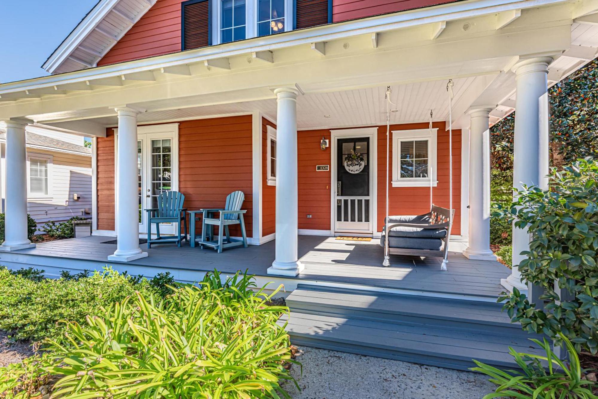 1328 Laurel Grove 'sea La Vie' Holiday home