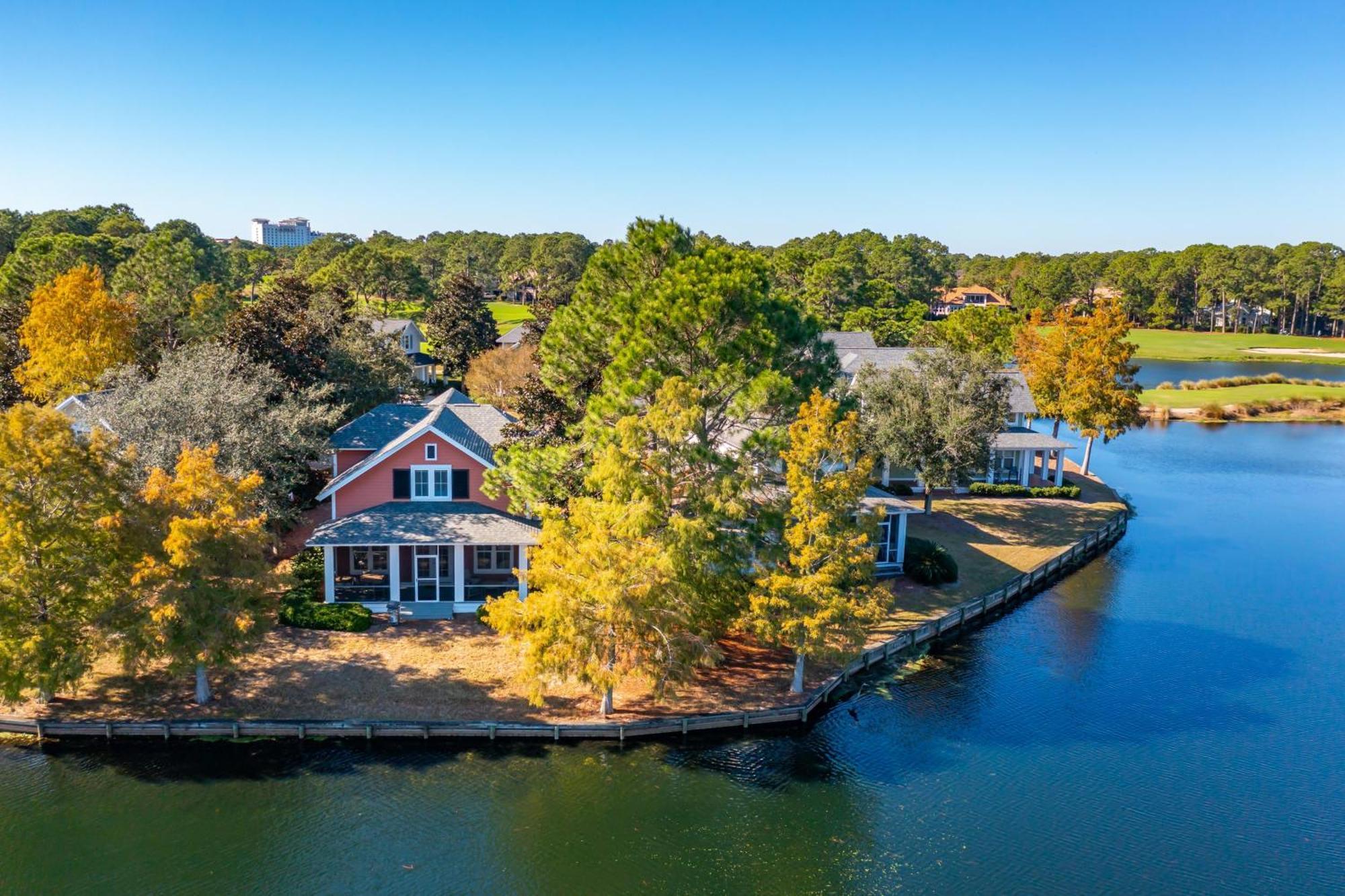 1328 Laurel Grove 'sea La Vie' Holiday home Destin