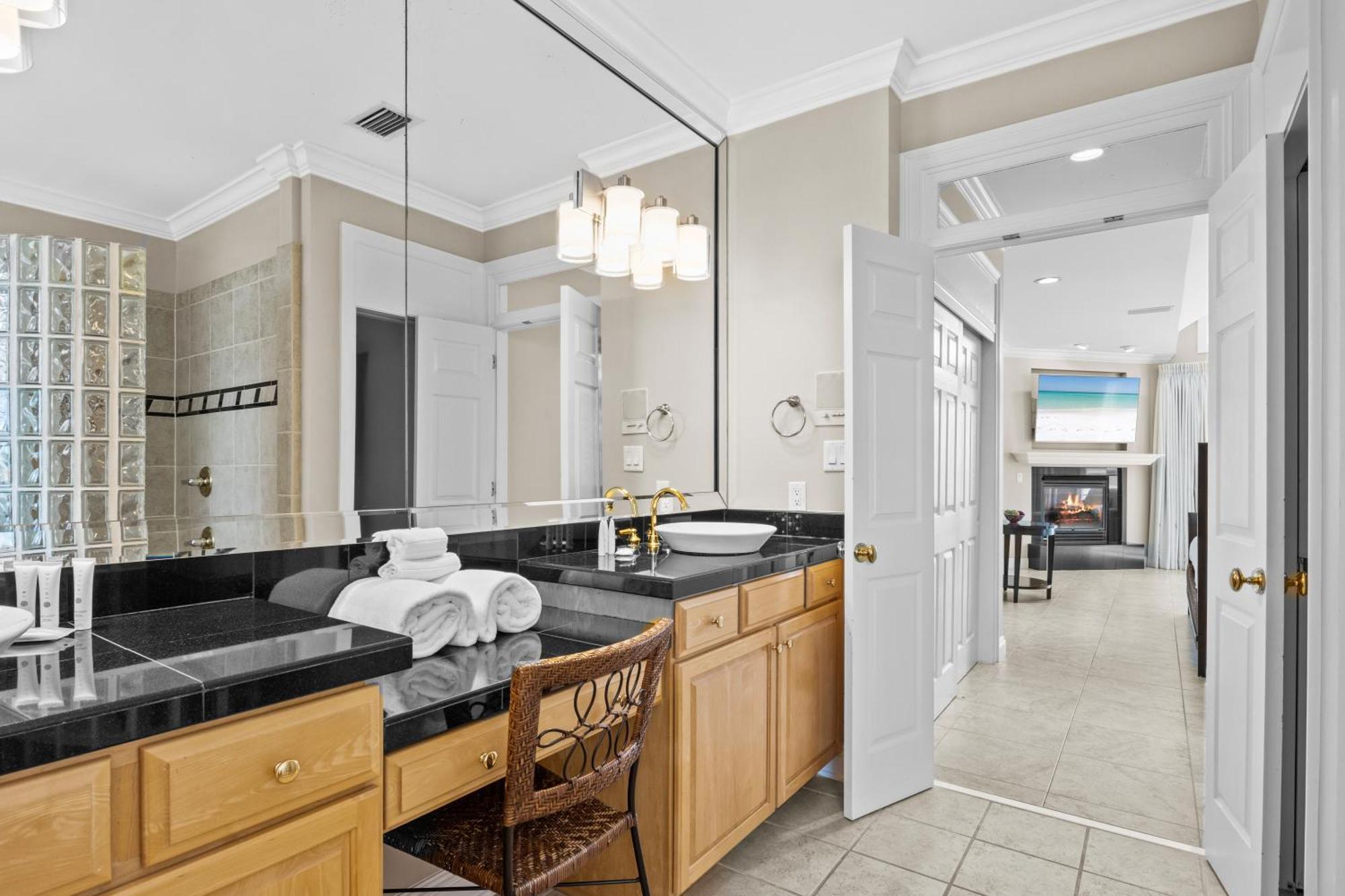 Private Pool Hot Tub Close To Holiday home Destin