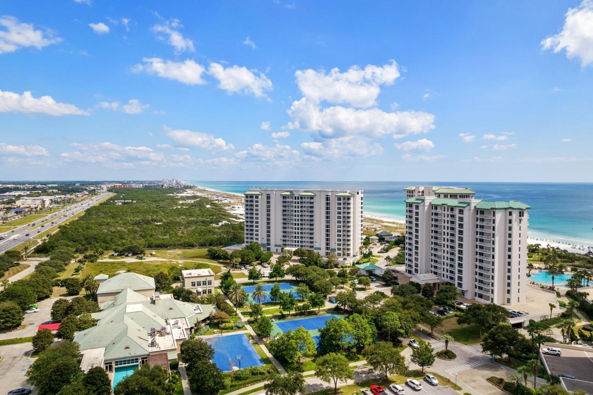 St Lucia Penthouse 2 Sleeps 12 View * Destin