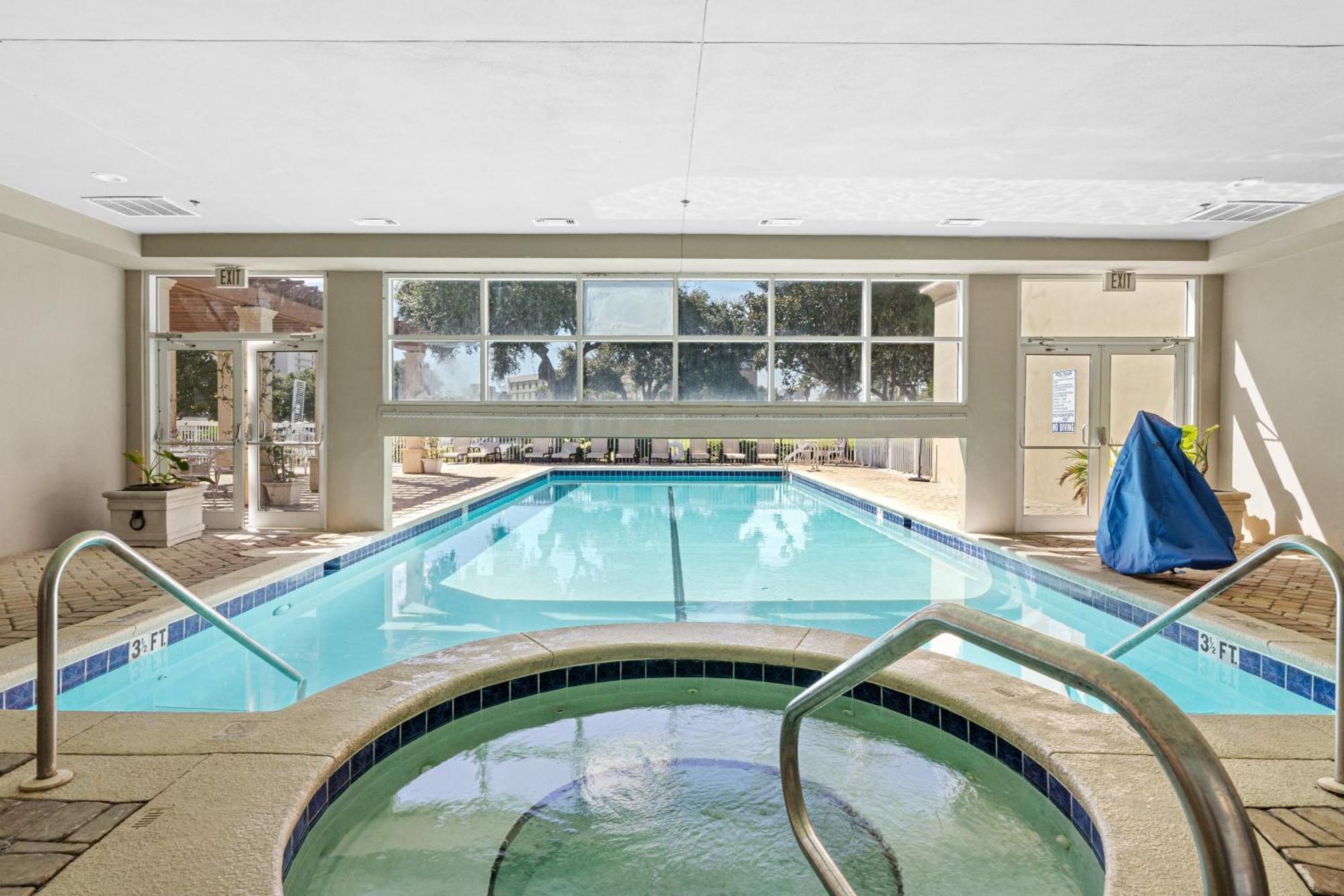 St Lucia Penthouse 2 Sleeps 12 View Holiday home